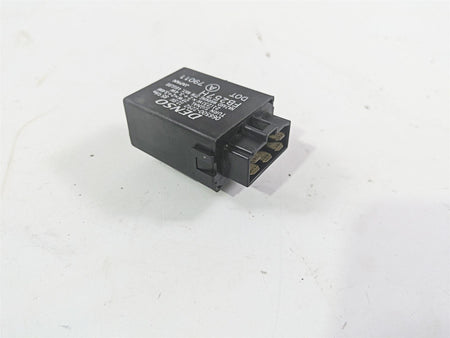 2006 Yamaha XVS650 V-Star Classic Turn Signal Flasher Relay 2UJ-83350-01-00 {{ shop.shopifyCountryName }} - Mototech271