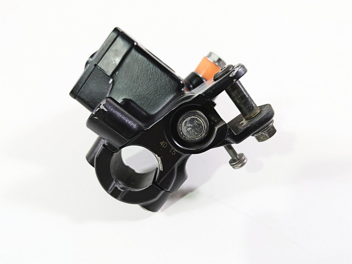 2015 Triumph Tiger Explorer XC Nissin Front Brake Master Cylinder 5/8 T2025830 {{ shop.shopifyCountryName }} - Mototech271