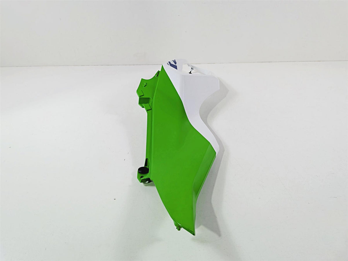 2024 Kawasaki EX500 Ninja 40th An. Right Mid Side Cover Fairing Cowl 55028-0885 {{ shop.shopifyCountryName }} - Mototech271