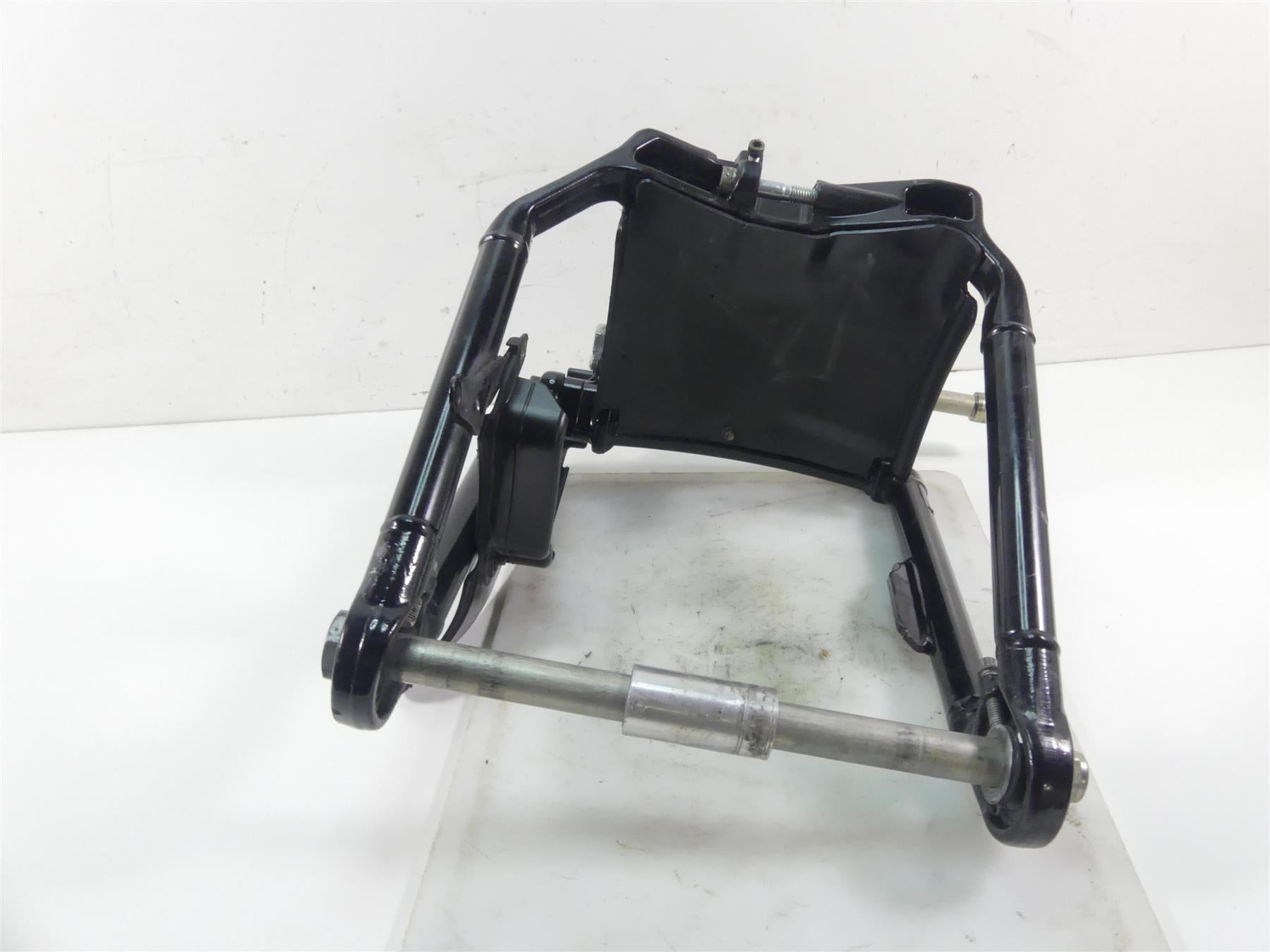 2018 Harley FXBRS Softail Breakout Rear Swingarm Swing Arm 47400100BHP {{ shop.shopifyCountryName }} - Mototech271