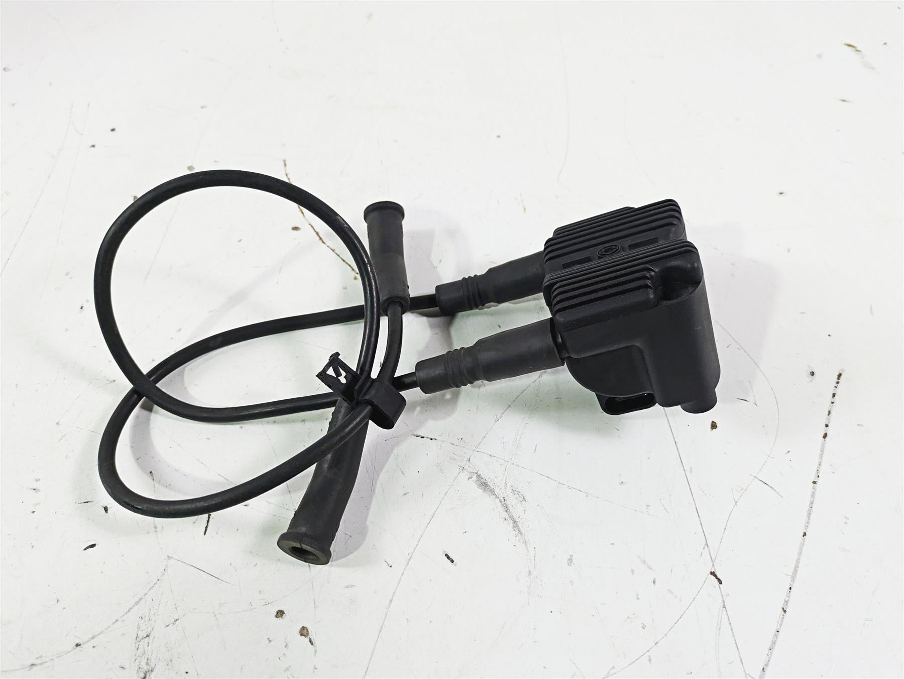 2003 Harley Touring FLHTCUI E-Glide 100th Ignition Coil Wires Plugs 31743-01 {{ shop.shopifyCountryName }} - Mototech271