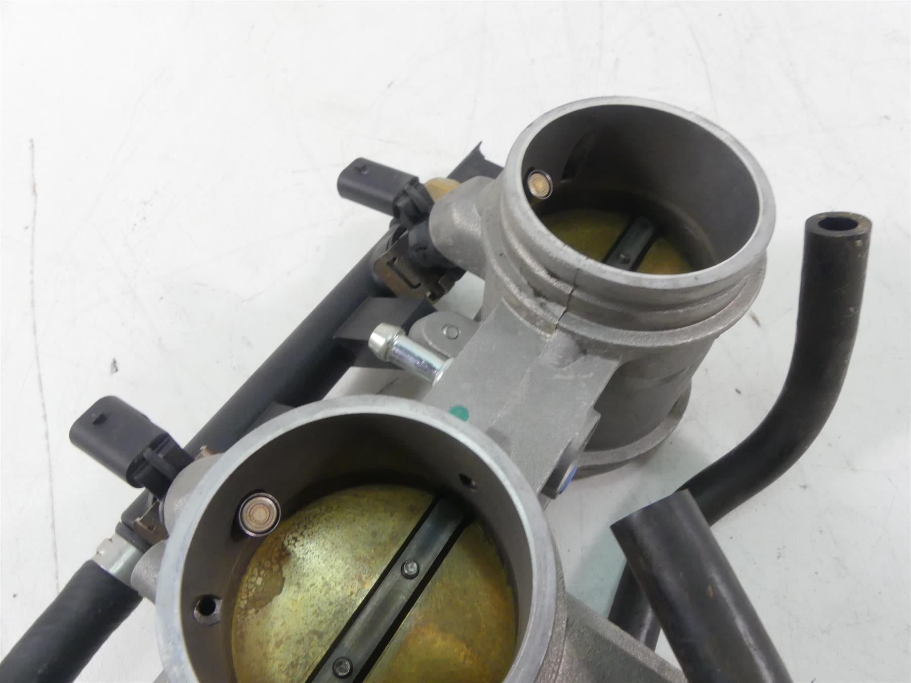 2020 BMW F850 GS K81 Rallye Bing Throttle Body Fuel Injection Set 13548564772 {{ shop.shopifyCountryName }} - Mototech271