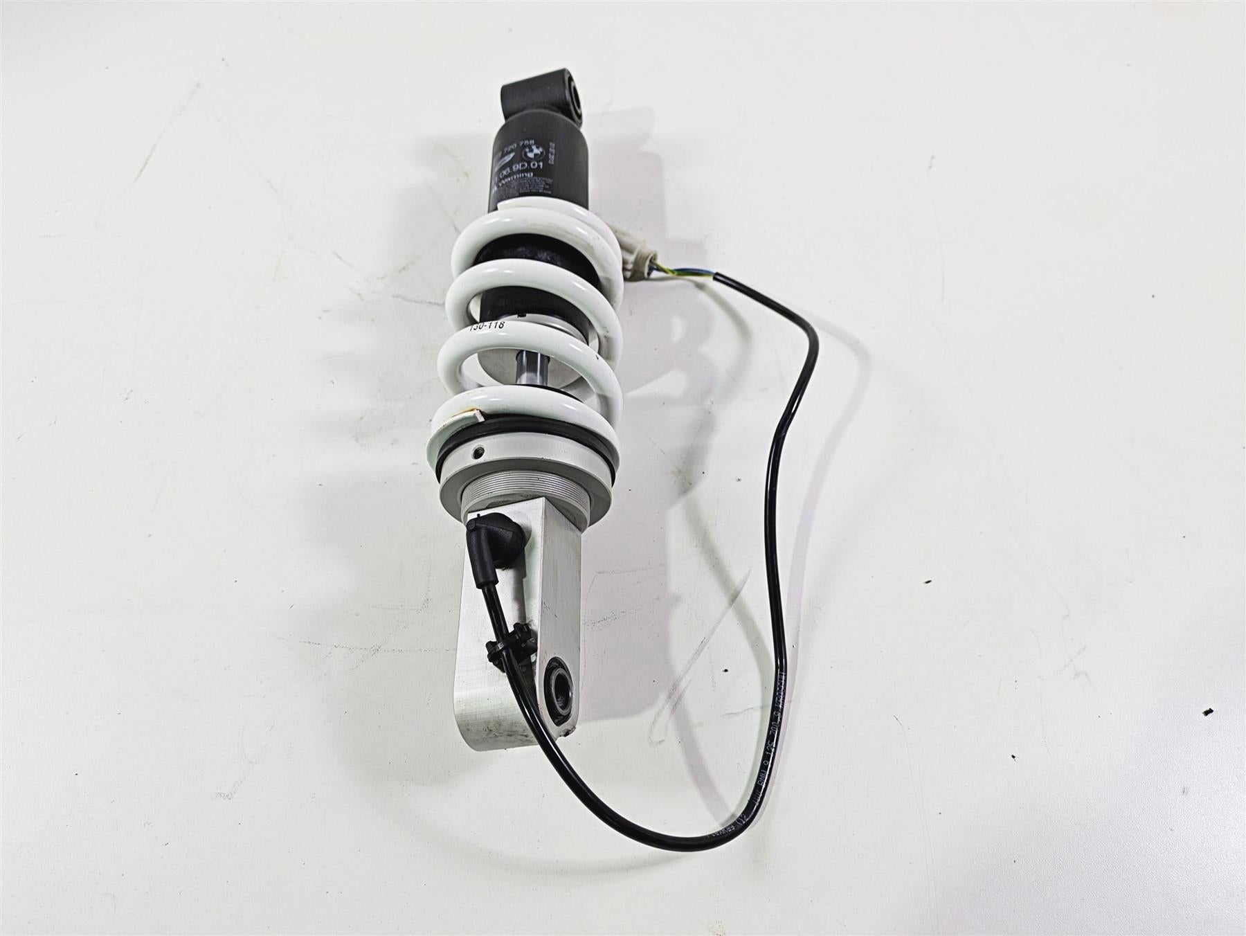2014 BMW K1300S K40 Front Shock Damper Suspension Esa 7720758 31427720758 {{ shop.shopifyCountryName }} - Mototech271