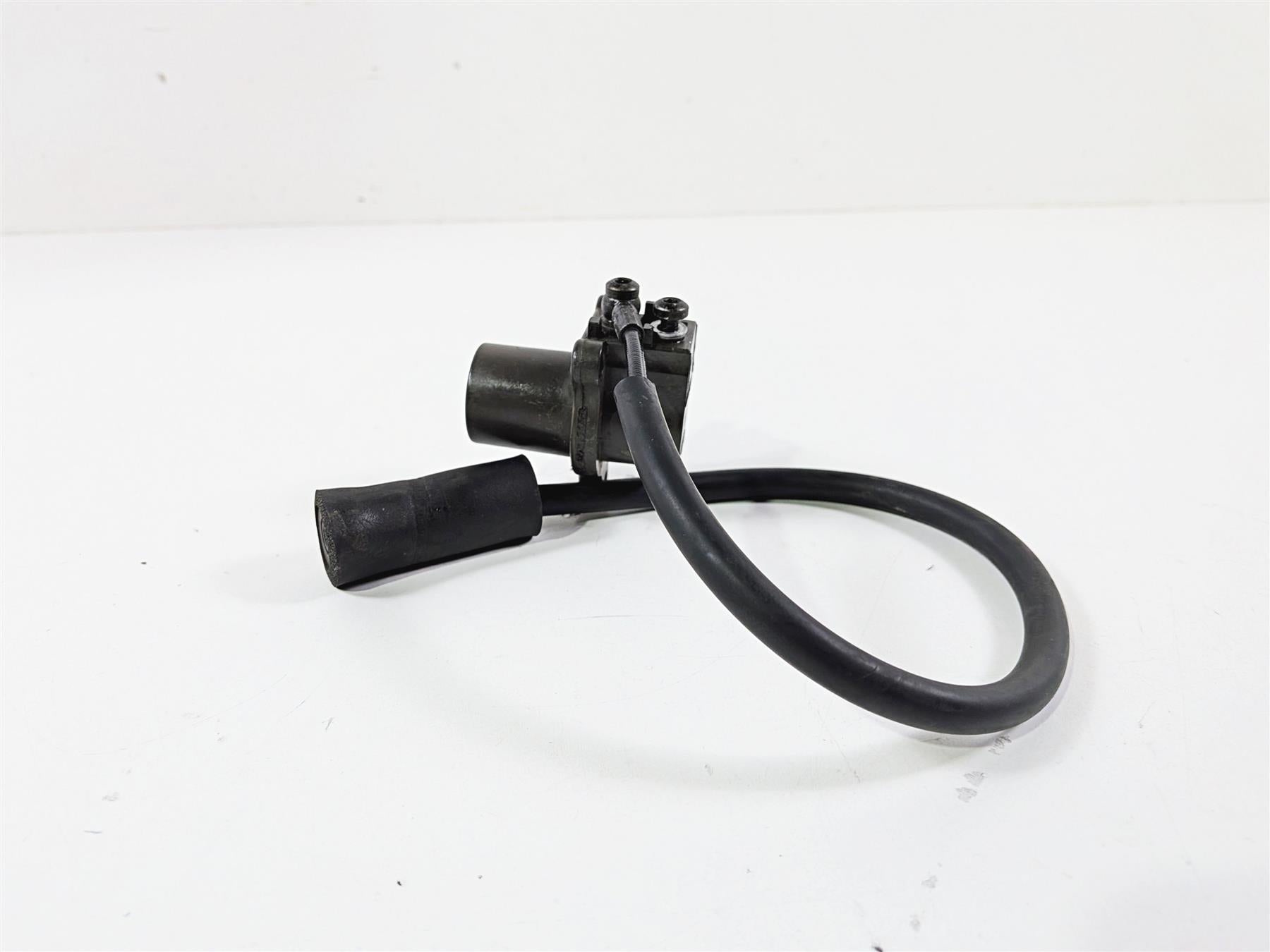2002 BMW K1200LT 89V3 Clutch Slave Cylinder - Tested 21522333433 {{ shop.shopifyCountryName }} - Mototech271