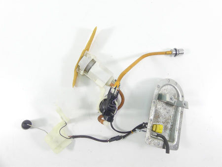 2009 Harley Dyna FXDF SE CVO Fat Bob Fuel Gas Petrol Pump -Tested 75218-04D {{ shop.shopifyCountryName }} - Mototech271