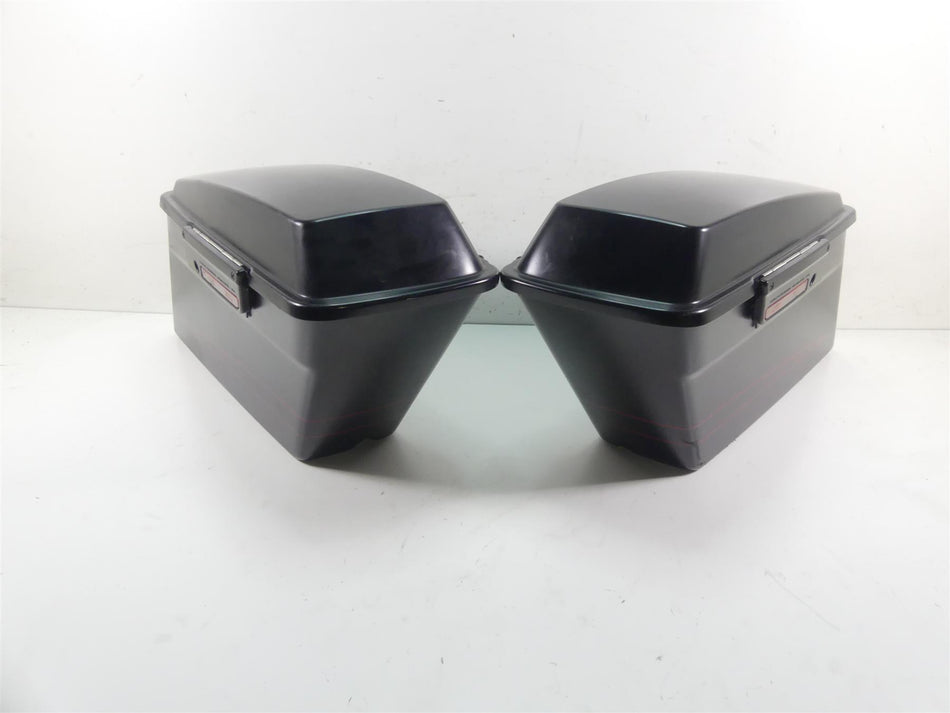 2013 Harley Touring FLTRX Road Glide Saddlebag Saddle Luggage Bag Set 90752-93 {{ shop.shopifyCountryName }} - Mototech271