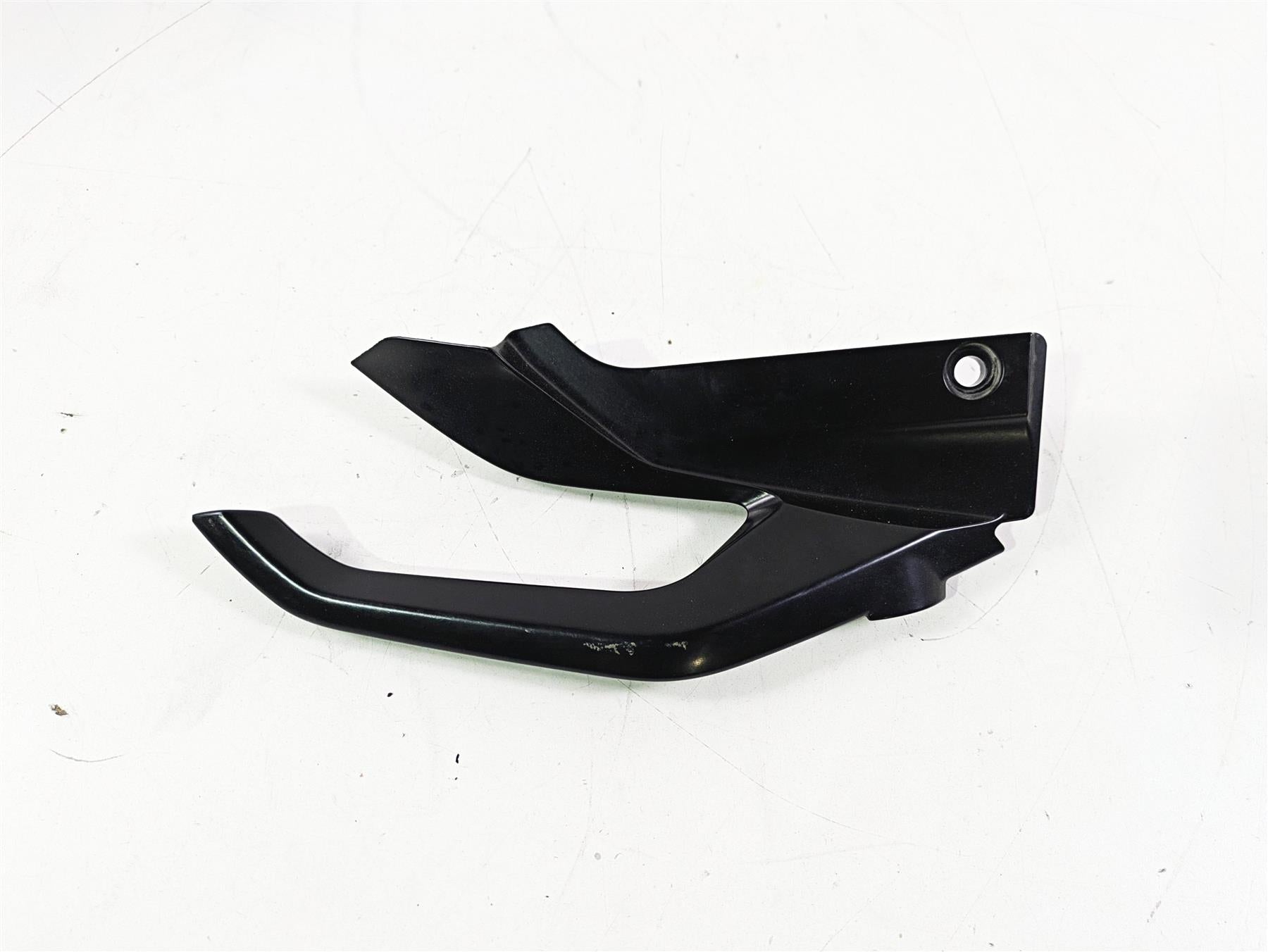 2016 BMW R1200RS K54 Right Rear Passenger Grab Handle Set 46548533762 | Mototech271
