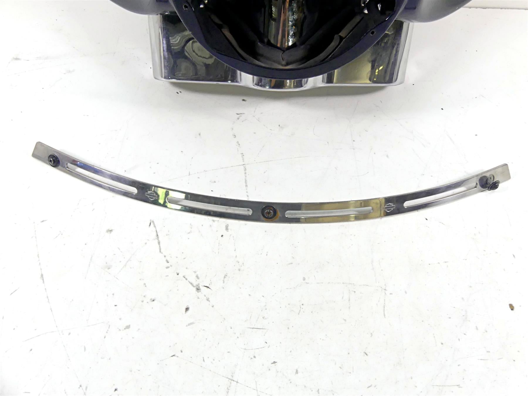 2002 Harley Touring FLHTC Electra Glide Front Outer Nose Fairing 58236-96 {{ shop.shopifyCountryName }} - Mototech271