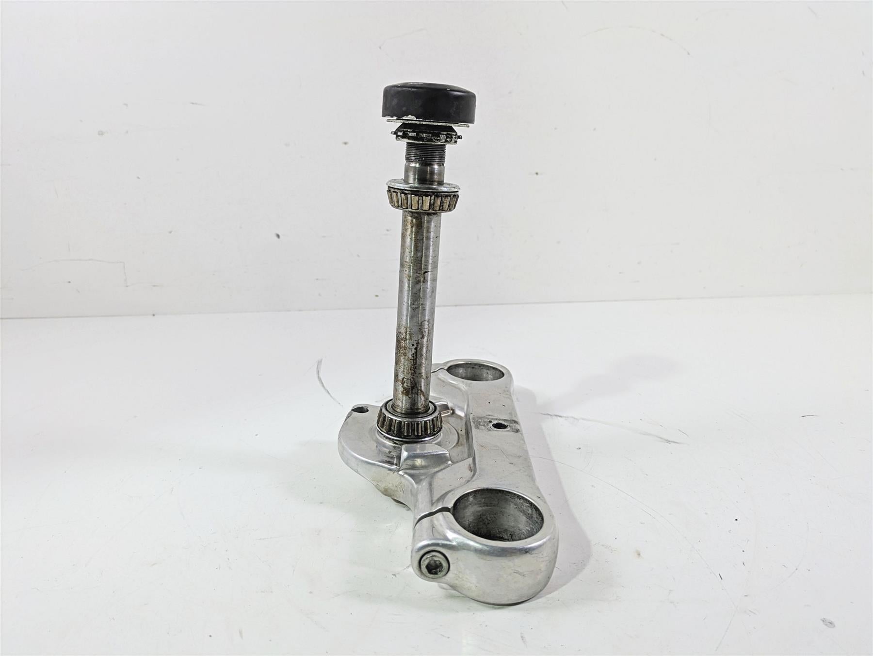 2010 Harley Dyna FXDB Street Bob Lower Triple Tree Steering Clamp 45867-08 {{ shop.shopifyCountryName }} - Mototech271