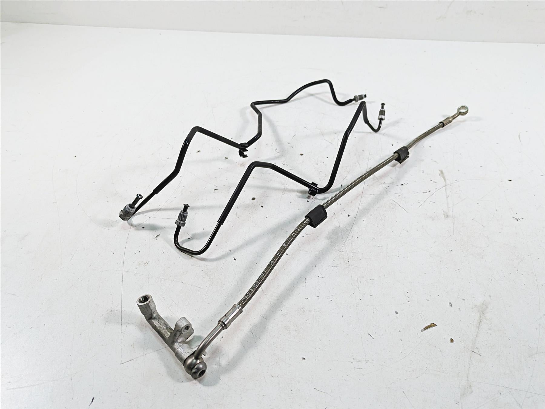 2007 BMW R1200RT K26 Rear Abs Brake Line Hose Set 34327673646