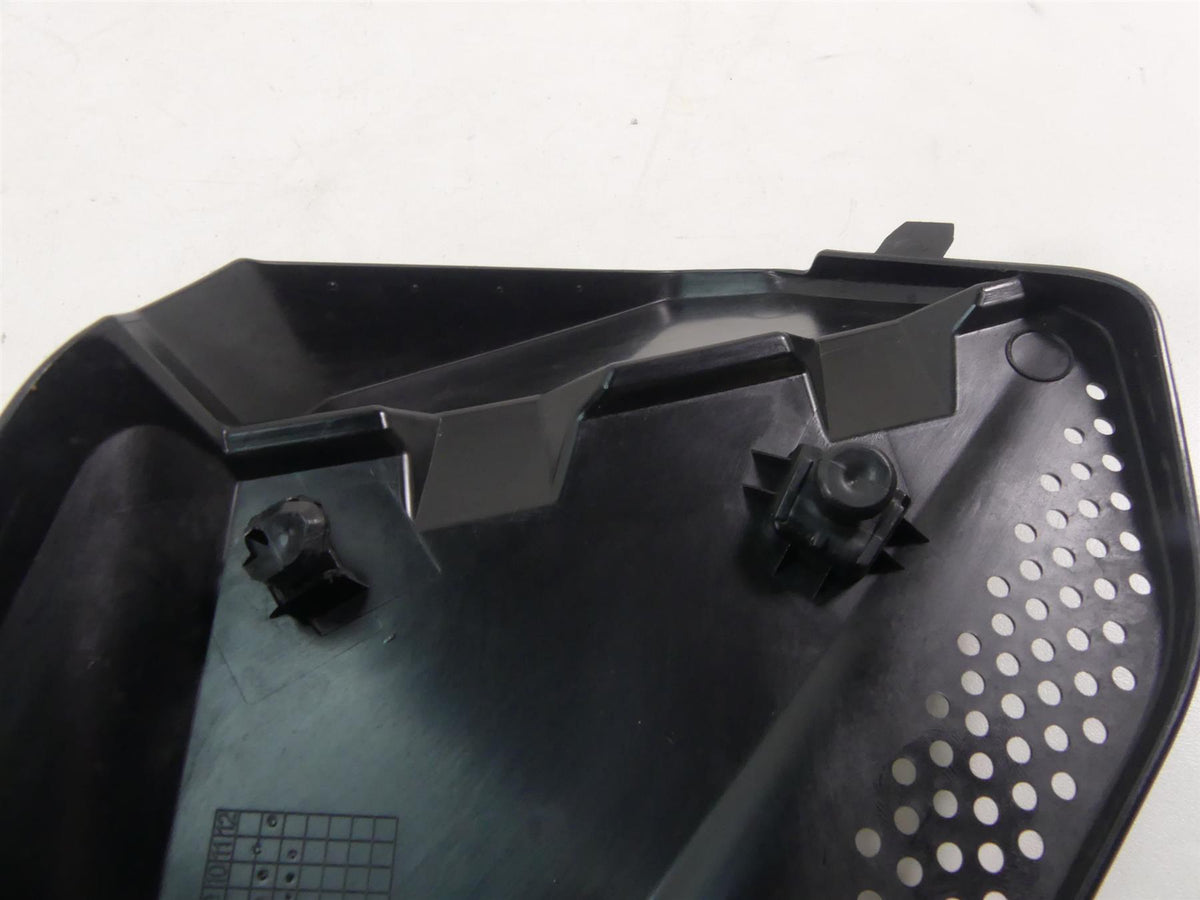 2014 BMW R1200GS K50 Left Right Side Between Leg Cover Set 46638528675 {{ shop.shopifyCountryName }} - Mototech271