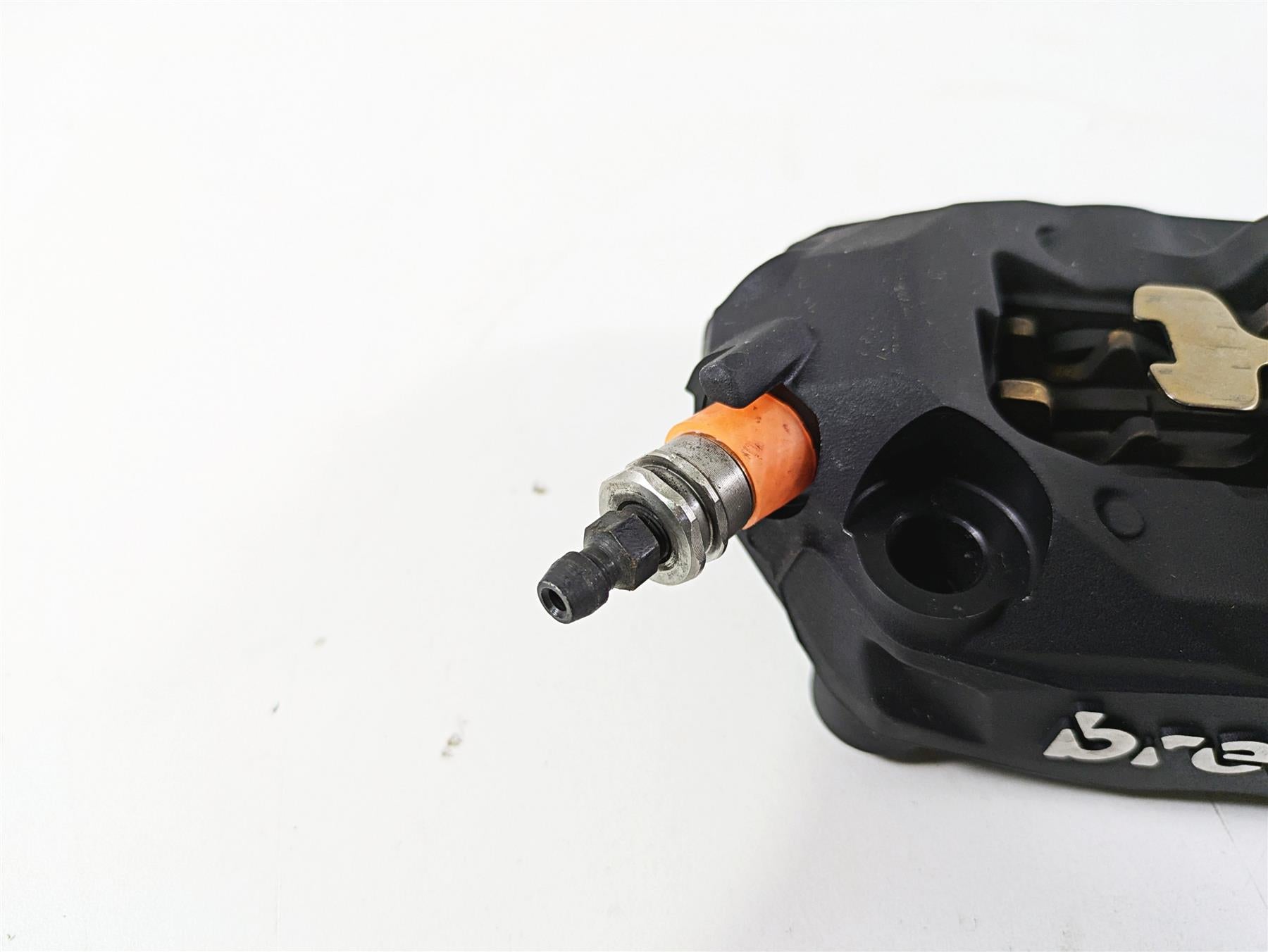 2014 BMW R nine T R9T K21 Front Brake Caliper Set 100mm Brembo 34118535162 {{ shop.shopifyCountryName }} - Mototech271