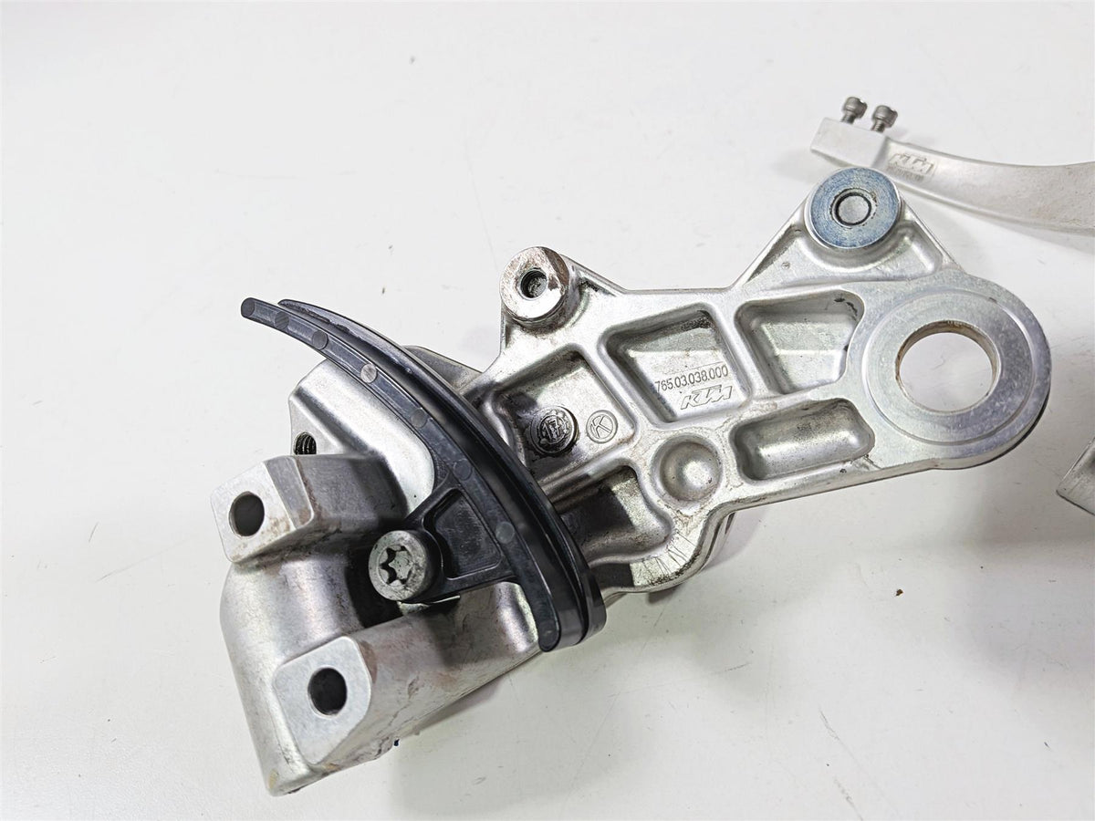 2018 Husqvarna 701 Supermoto Front Foot Peg Mount Set 76503039200 76503038000-Mototech271