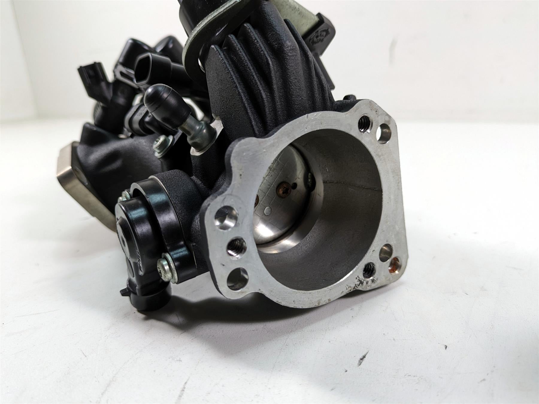 2006 Harley Touring FLHTCUI Electra Glide Throttle Body Fuel Injection 27600-06 {{ shop.shopifyCountryName }} - Mototech271