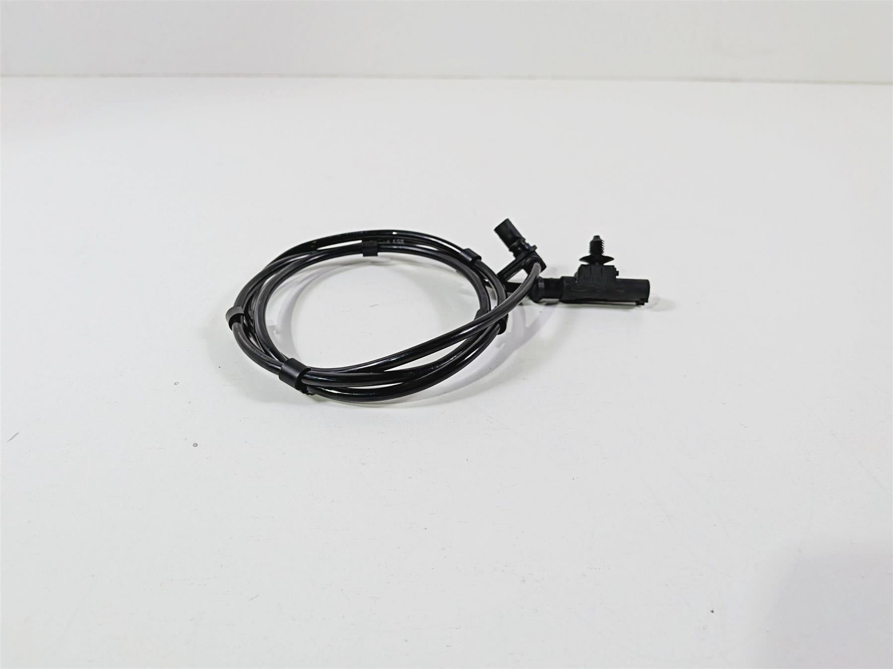 2019 Ducati 959 Panigale Bosch Rear Abs Brake Wheel Speed Sensor 55212121B {{ shop.shopifyCountryName }} - Mototech271