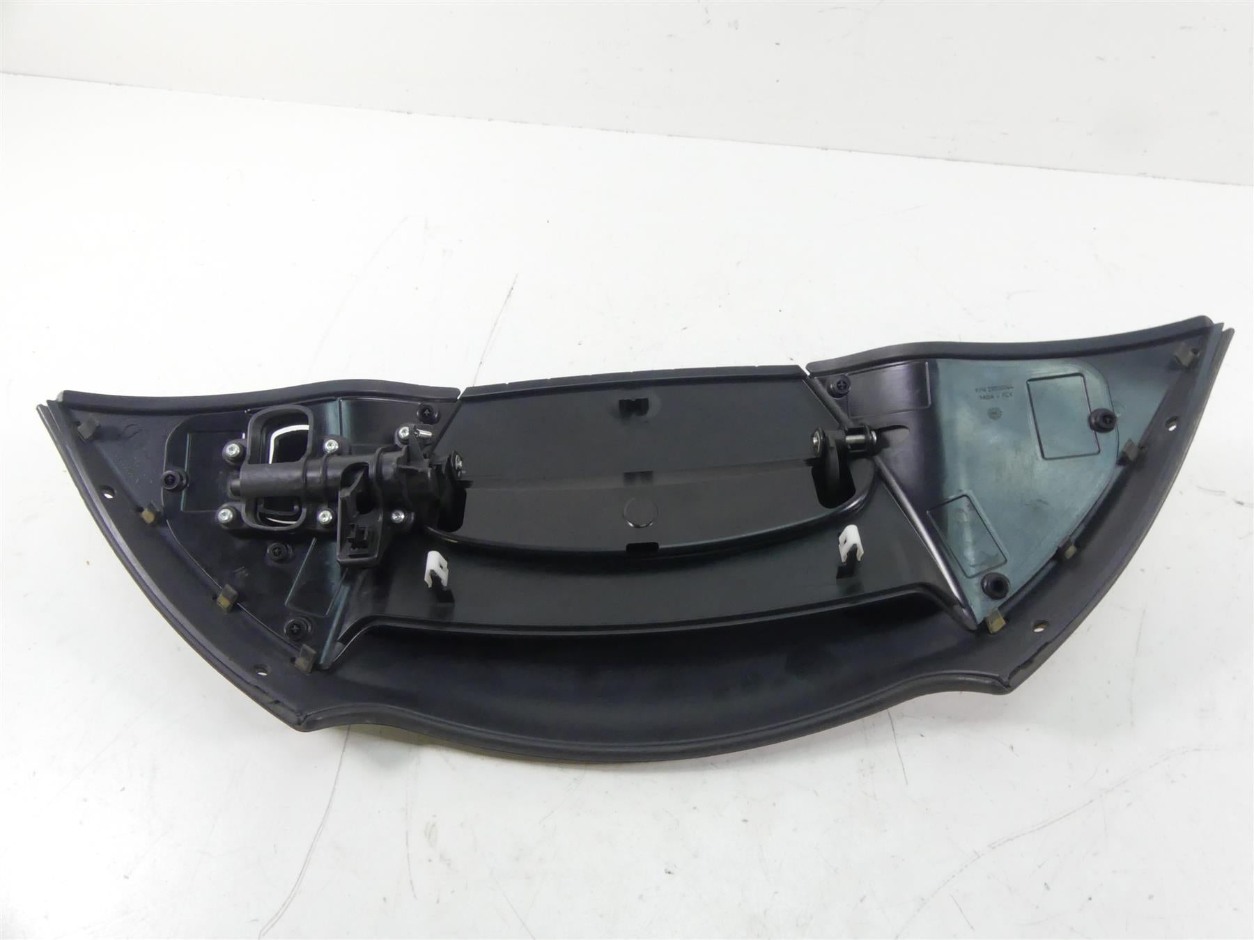2016 Harley Touring FLTRX Road Glide Inner Fairing Air Vent Duct 29200044 {{ shop.shopifyCountryName }} - Mototech271