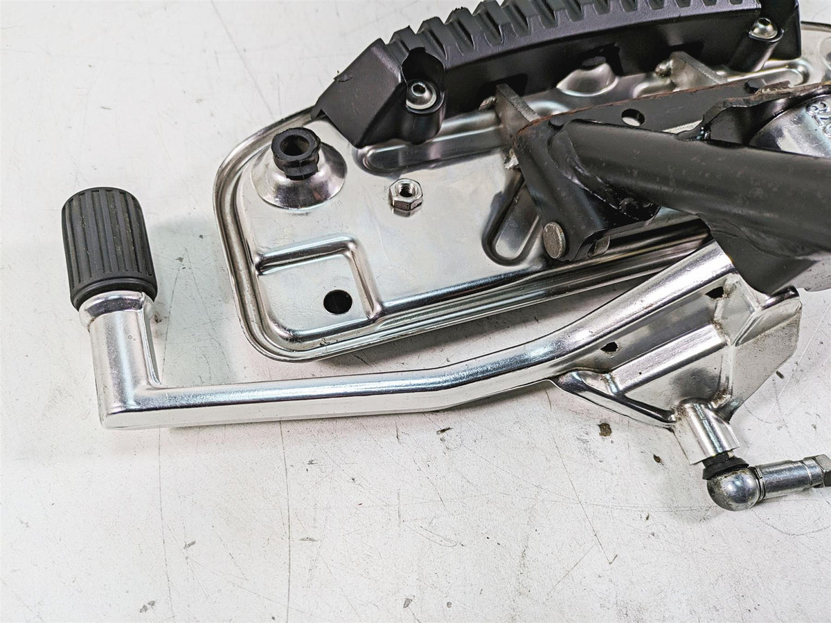 2014 Moto Guzzi California 1400 T Left Front Floorboard & Shifter Lever 887303 {{ shop.shopifyCountryName }} - Mototech271