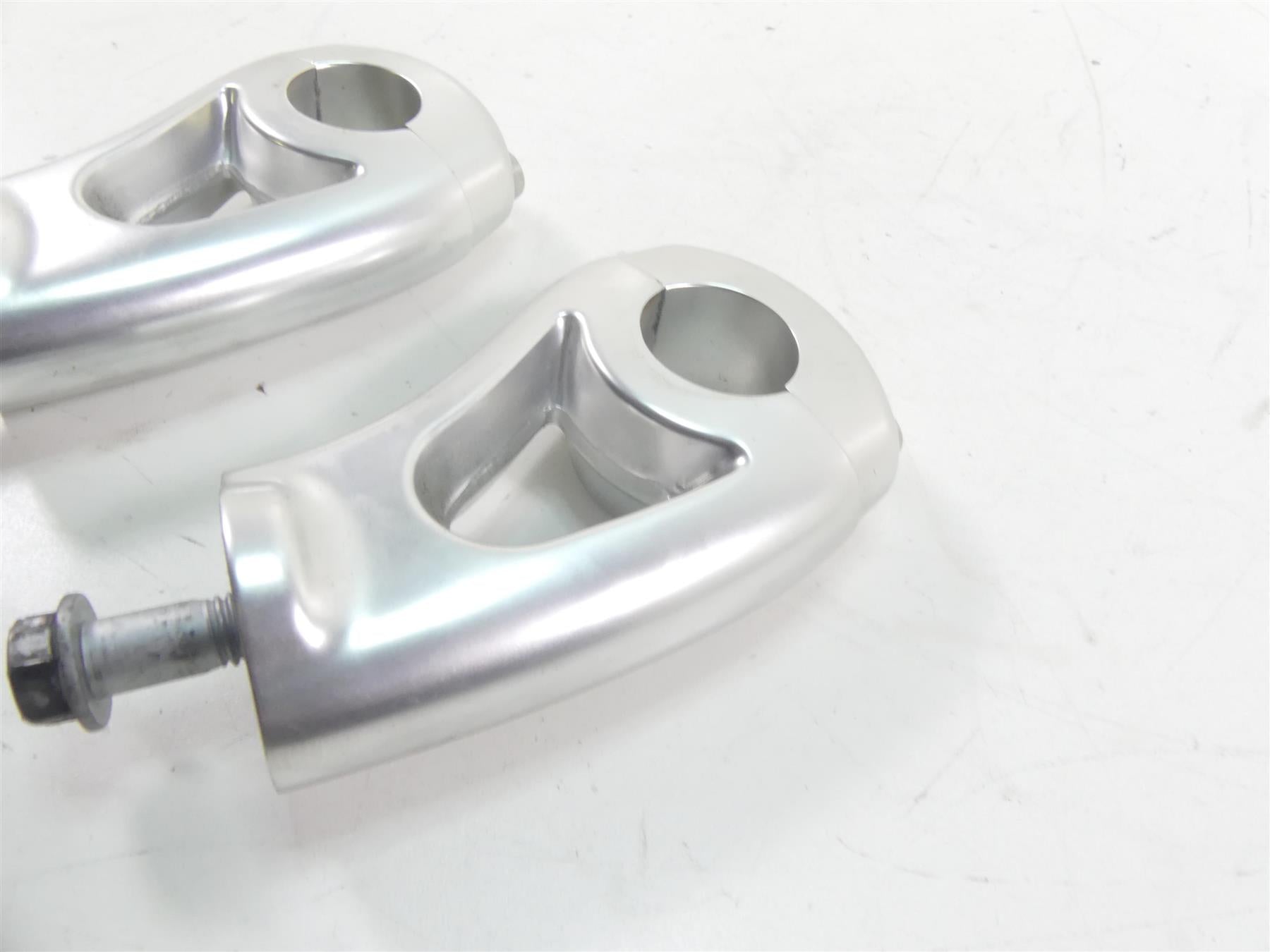 2014 Moto Guzzi Griso 1200 SE 8V Handlebar Riser Holder Mount Set GU06500200 {{ shop.shopifyCountryName }} - Mototech271