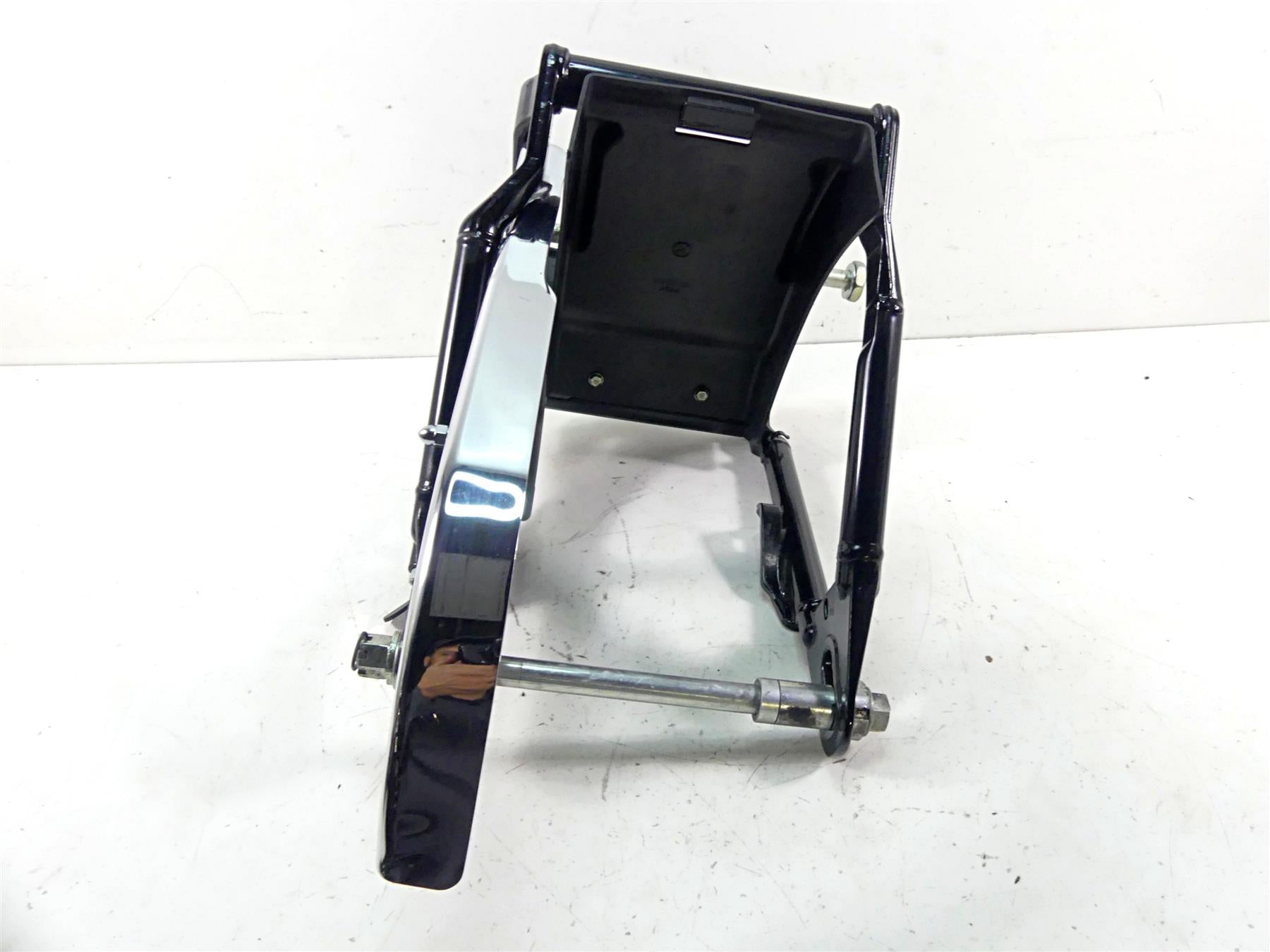 2006 Harley Softail FXSTSI Springer Rear 200mm Swingarm & Belt Covers 47614-06 {{ shop.shopifyCountryName }} - Mototech271