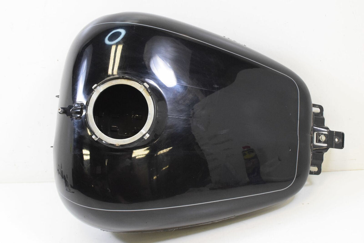 2015 Harley Touring FLTRXS Road Glide Fuel Gas Petrol Tank - Dented 61356-08 {{ shop.shopifyCountryName }} - Mototech271