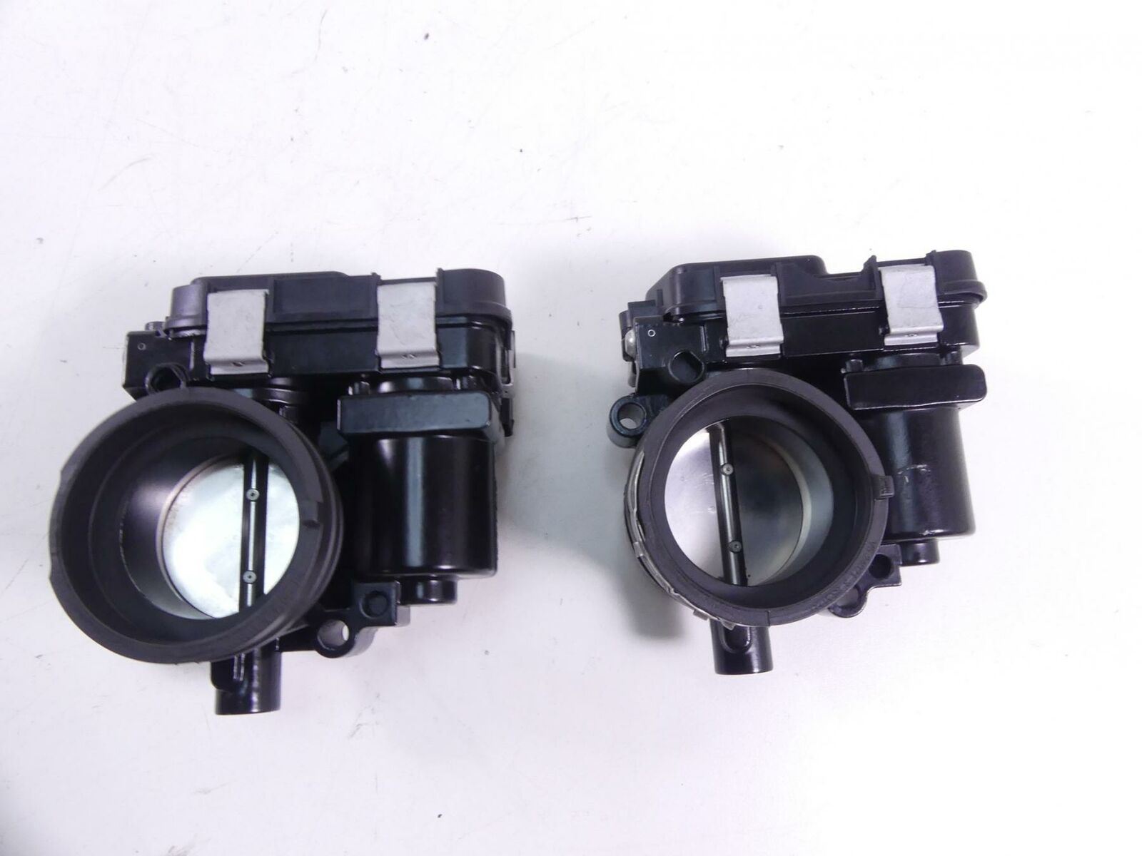 2016 BMW R1200R K53 Throttle Body Fuel Injector Set 13548564959 {{ shop.shopifyCountryName }} - Mototech271