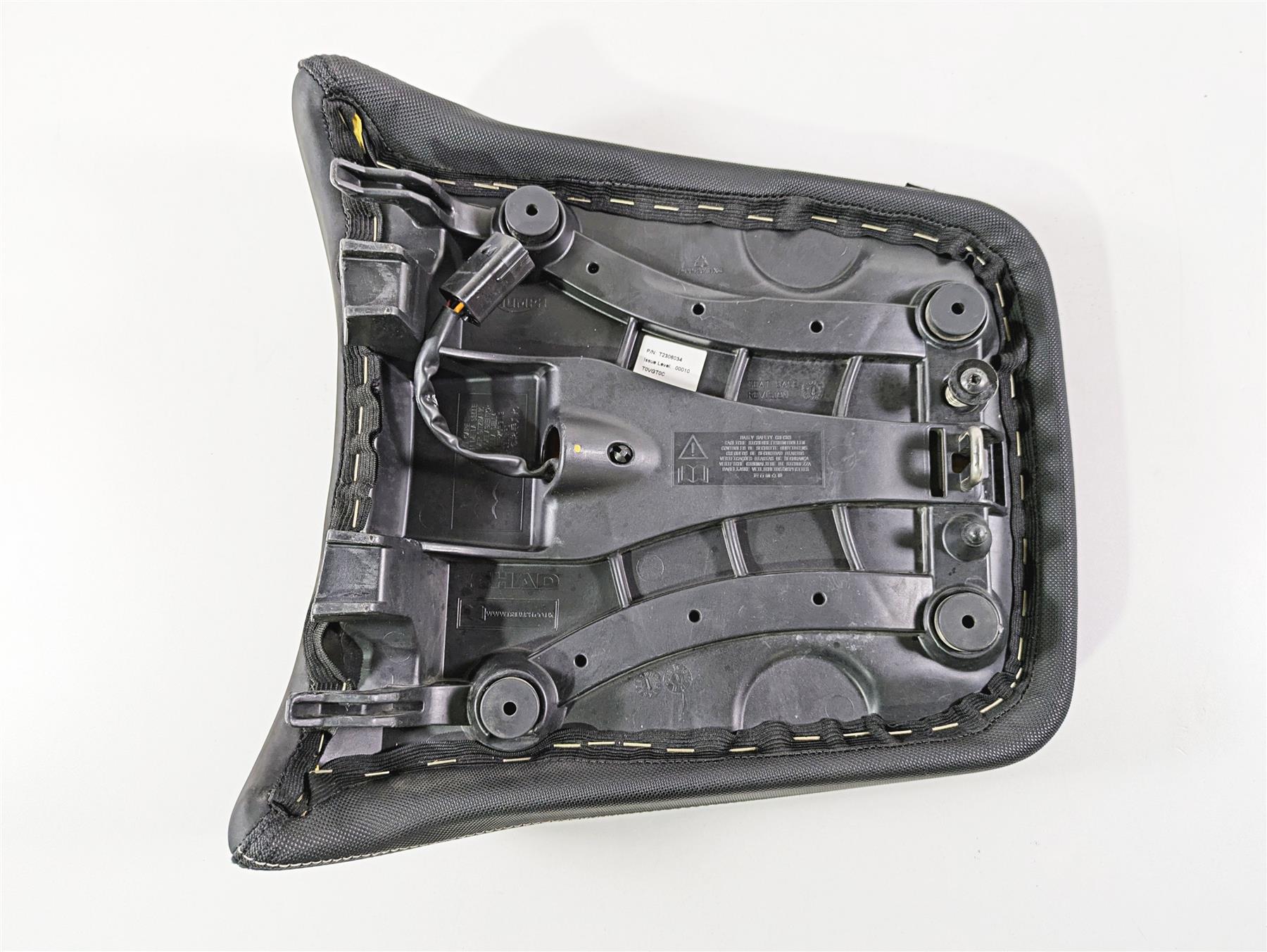 2015 Triumph Tiger Explorer XC Heated Rear Passenger Seat Saddle T2306034 {{ shop.shopifyCountryName }} - Mototech271