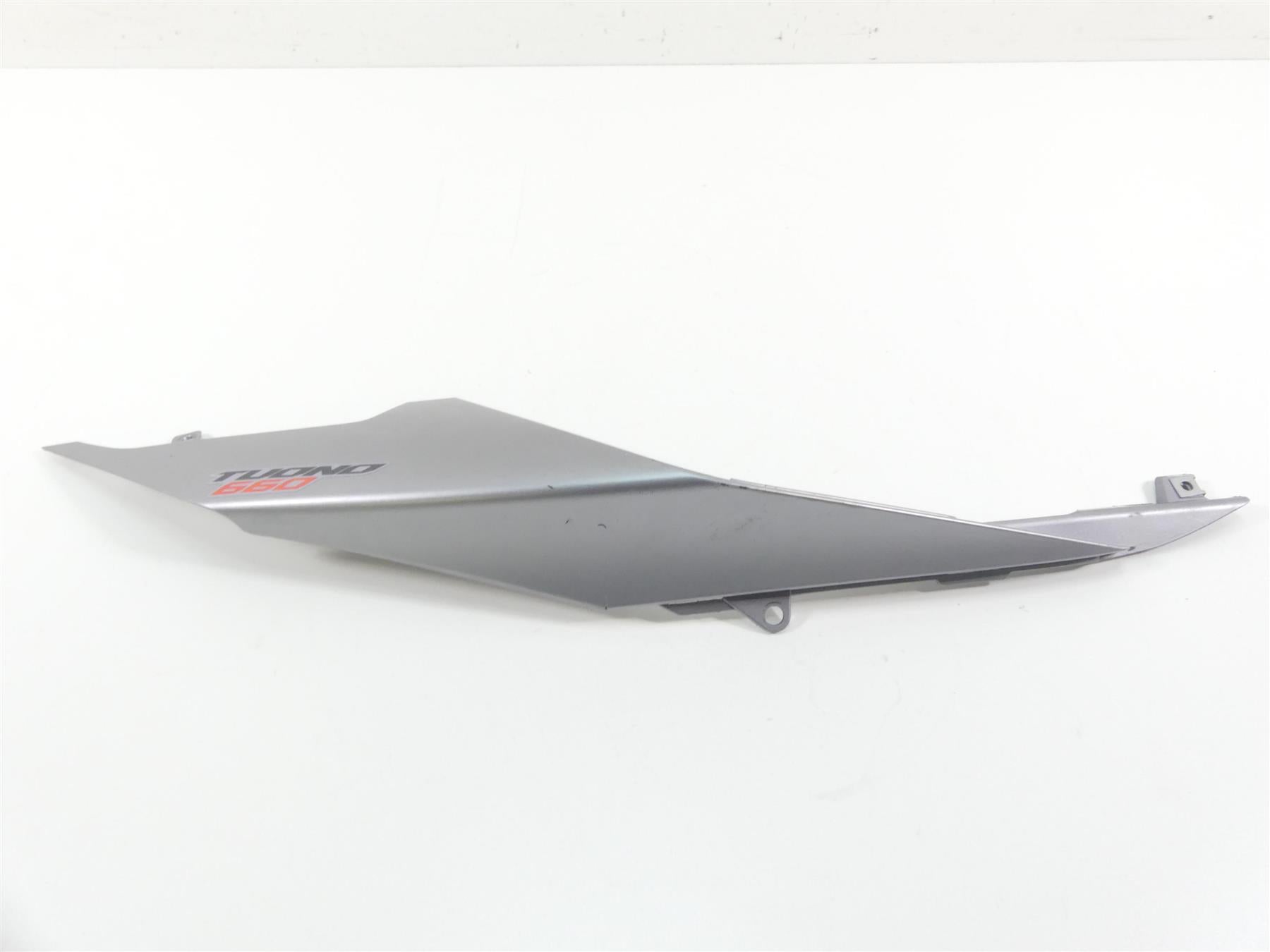 2021 Aprilia Tuono 660 Right Oem Trail Cover Fairing Cowl 2B006647 {{ shop.shopifyCountryName }} - Mototech271