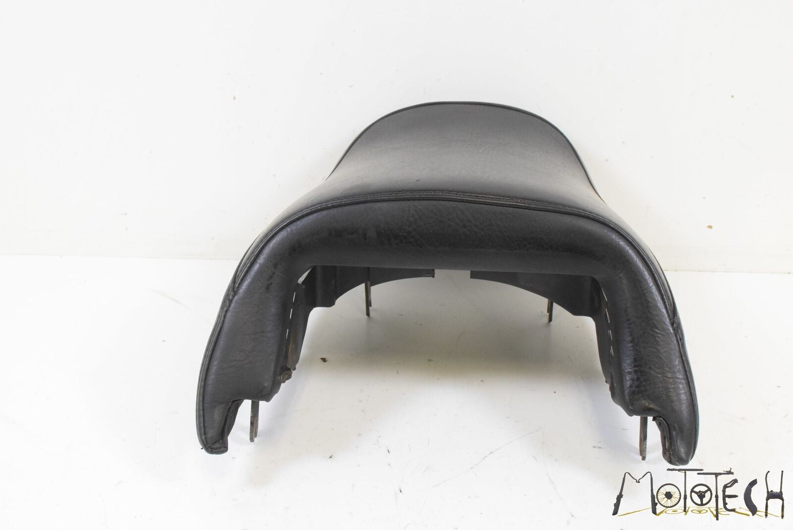 1998 Moto Guzzi V11 1100 California EV Rear Seat Saddle GU03464010 {{ shop.shopifyCountryName }} - Mototech271