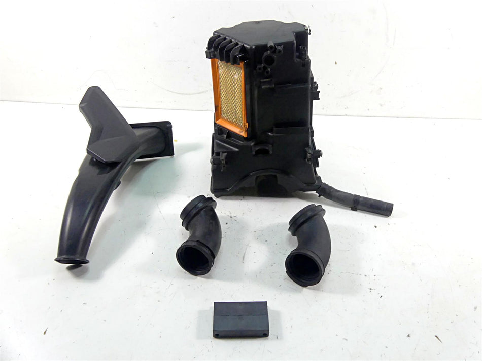 2009 BMW R1200 GS K25 Air Box Breather Cleaner + Tubes & Ducts -Read 13717720354 {{ shop.shopifyCountryName }} - Mototech271