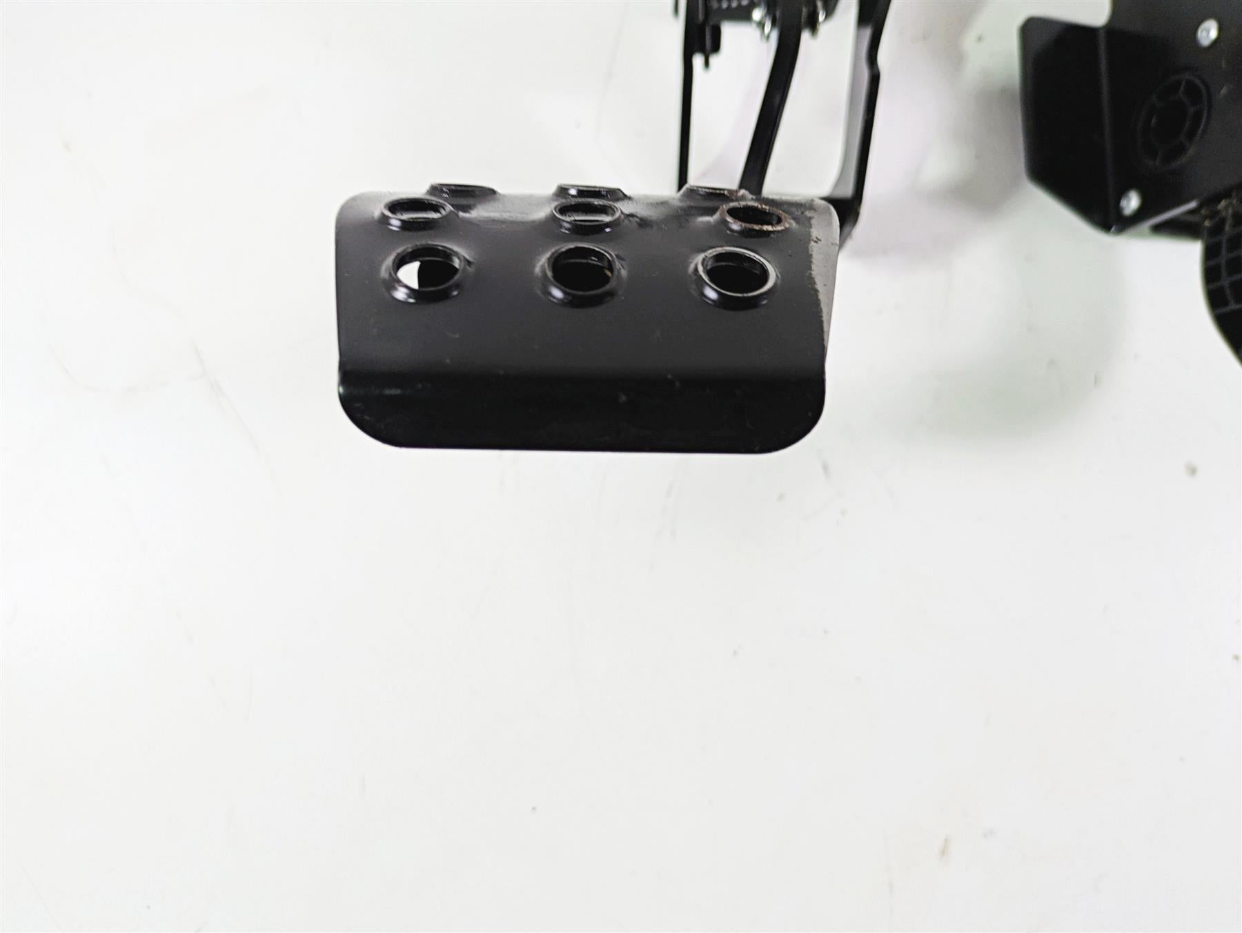 2023 Kawasaki Teryx KRX KRF 1000 C Foot Brake Accelerator Pedal Set 39075-0033 {{ shop.shopifyCountryName }} - Mototech271
