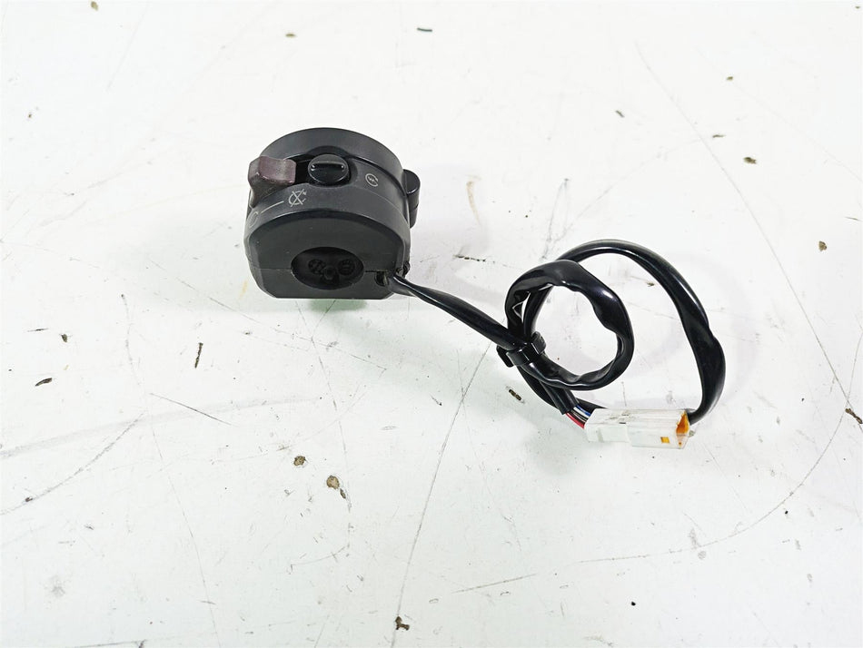 2015 Ducati Panigale 1299 S Right Hand Start Kill Control Switch 65010094I {{ shop.shopifyCountryName }} - Mototech271