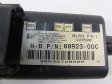 Load image into Gallery viewer, 2004 Harley FXDWGI Dyna Wide Glide Tsm Turn Signal Module 68923-00C
