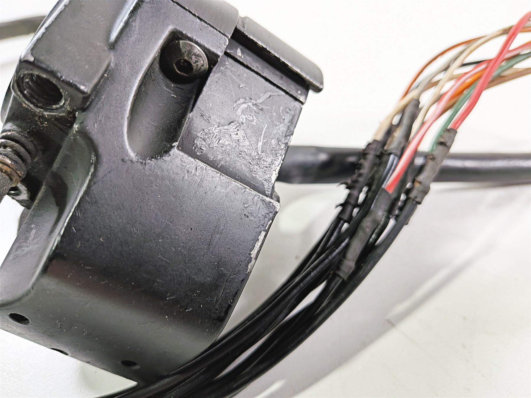 1990 Harley Touring FLHTC Electra Glide Right Hand Control Switch 71589-92 {{ shop.shopifyCountryName }} - Mototech271