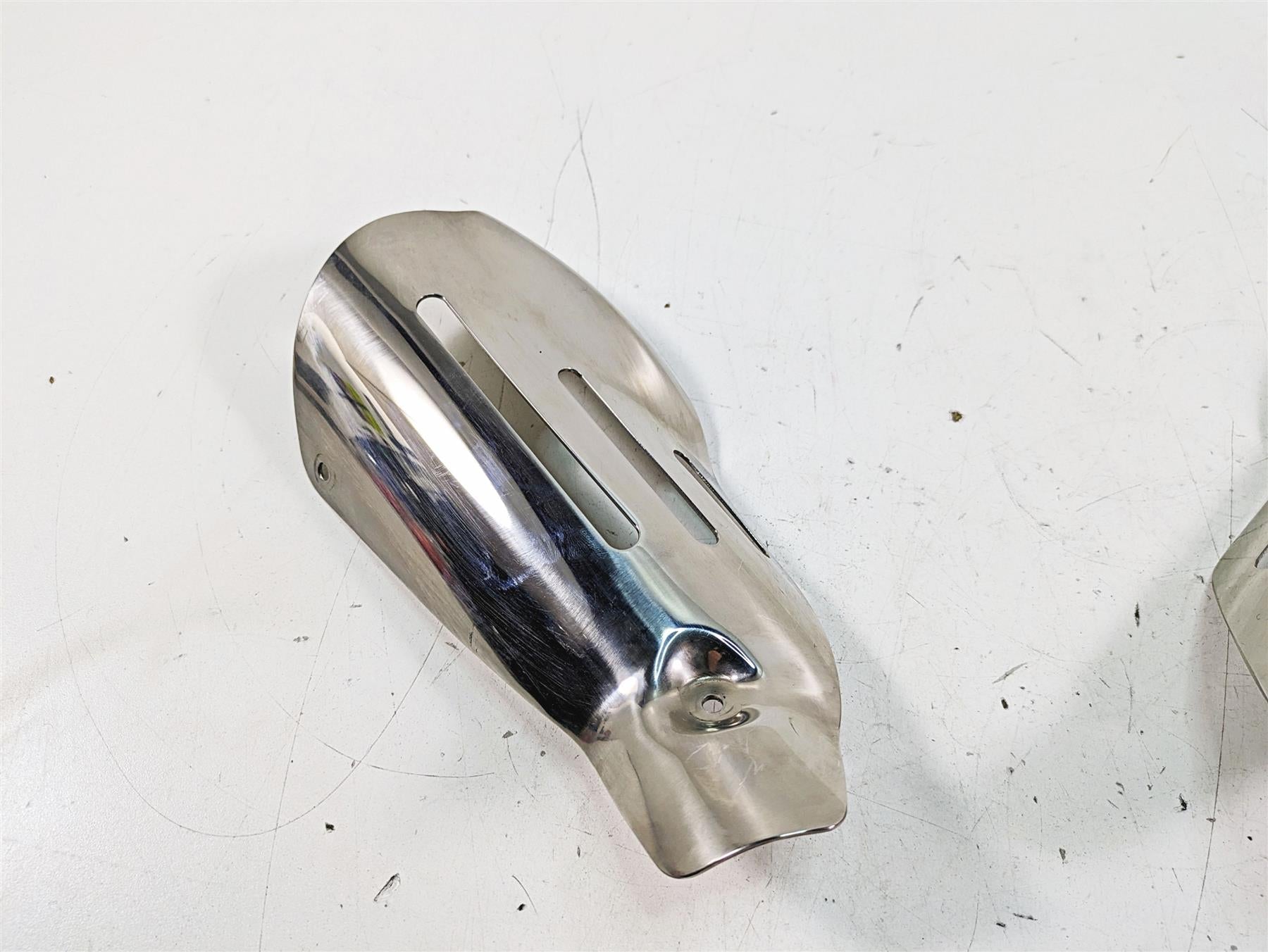 2014 Moto Guzzi California 1400 T Intake Chrome Cover Fairing Cowl Set B063158 {{ shop.shopifyCountryName }} - Mototech271