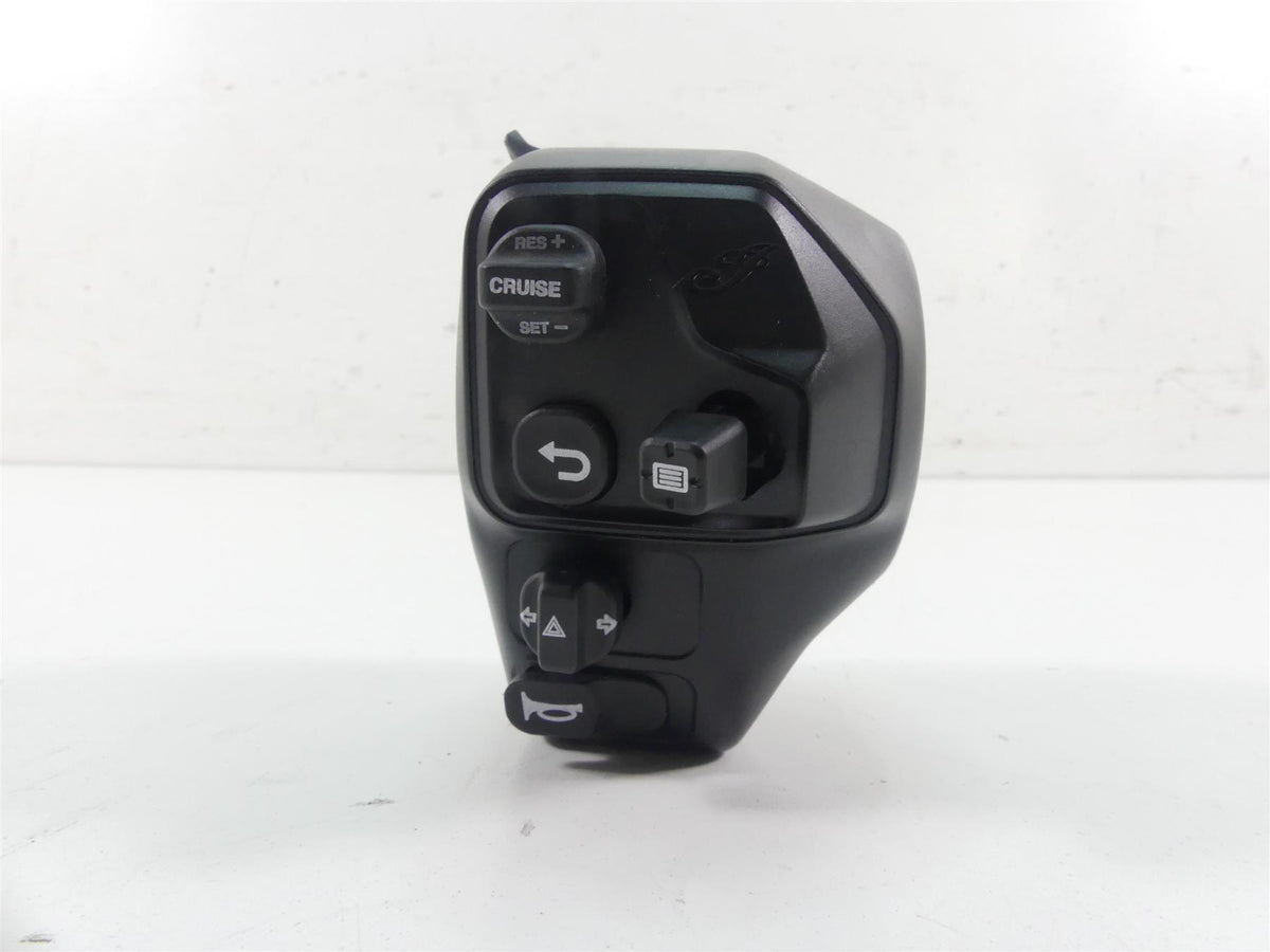 2022 Indian FTR1200 S Left Hand Menu Mode Horn Cruise Control Switch 2414353 {{ shop.shopifyCountryName }} - Mototech271