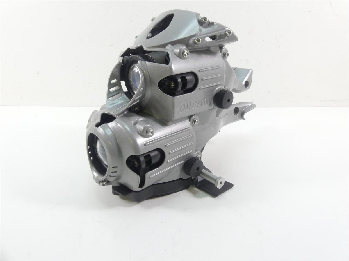 2004 Ducati 999 SBK Headlight Head Light Lamp + Housing 52040221C 52040231B {{ shop.shopifyCountryName }} - Mototech271
