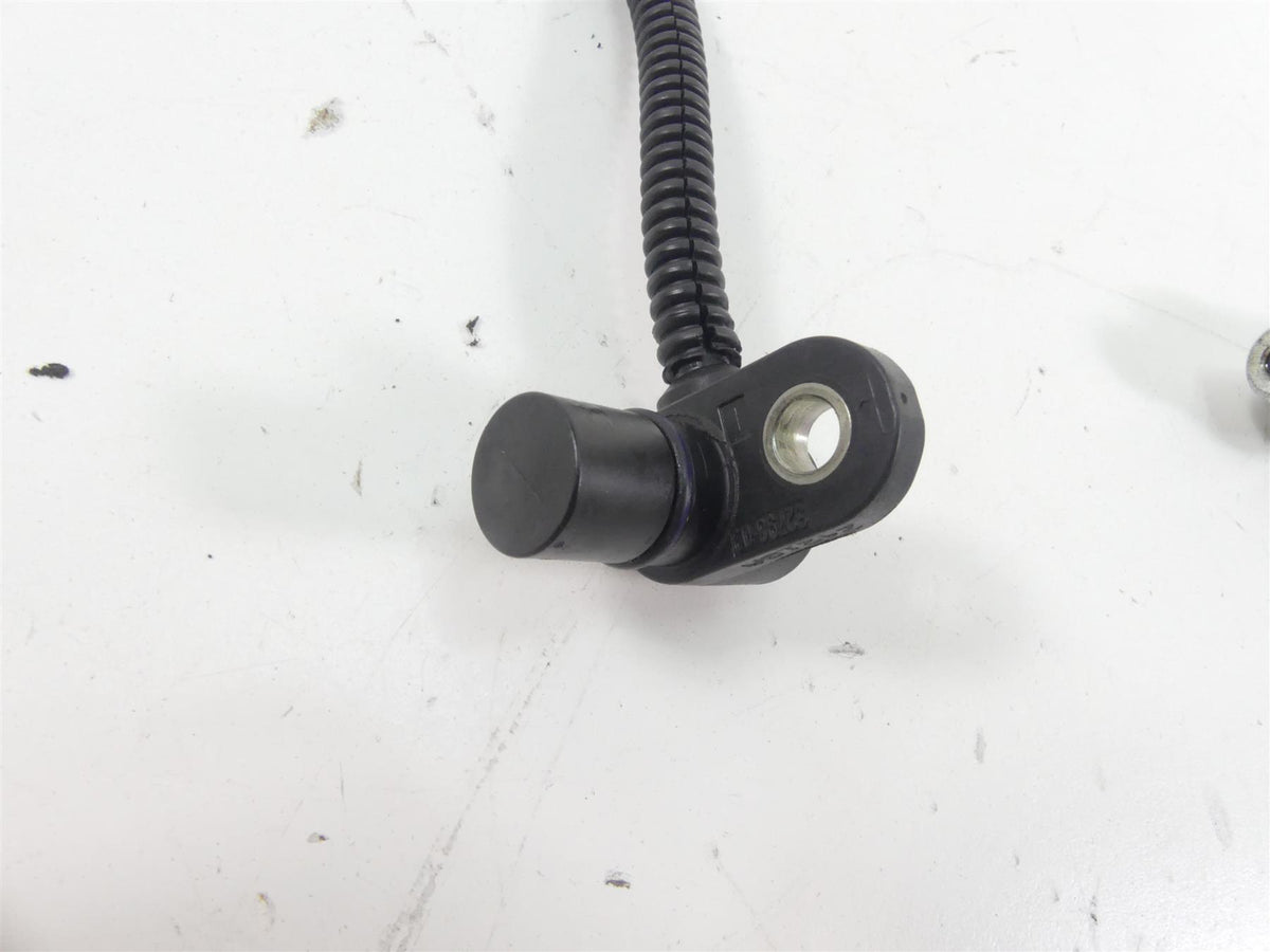 2011 Harley Touring FLTRU Road Glide Engine Temp & Crank Sensor Set 32707-01C {{ shop.shopifyCountryName }} - Mototech271