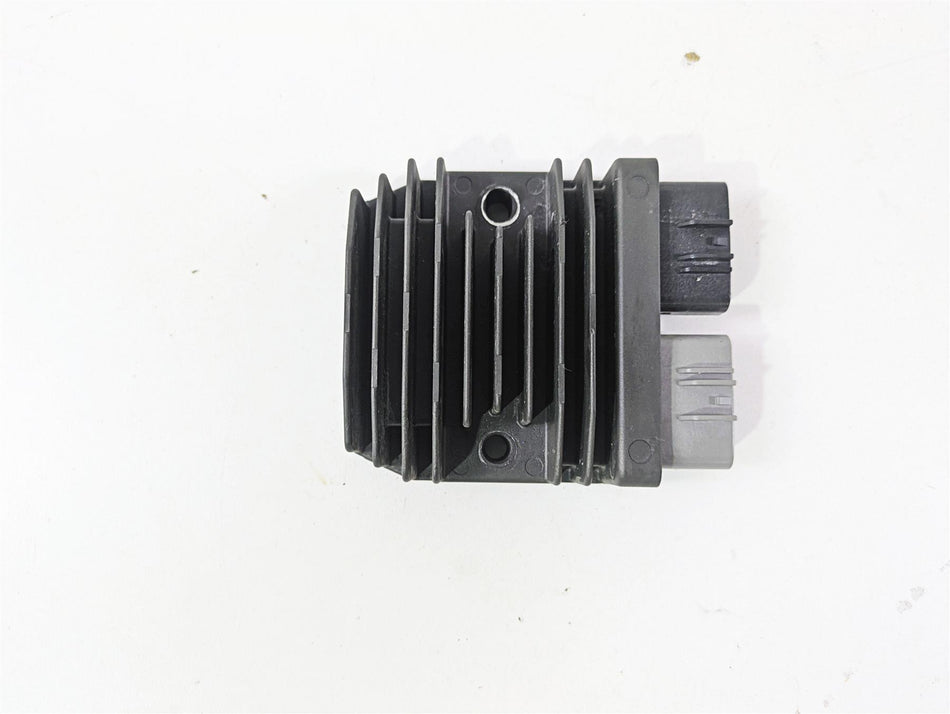 2024 Triumph Street Triple 765 R Rectifier Voltage Regulator FH027AA T1300679 {{ shop.shopifyCountryName }} - Mototech271