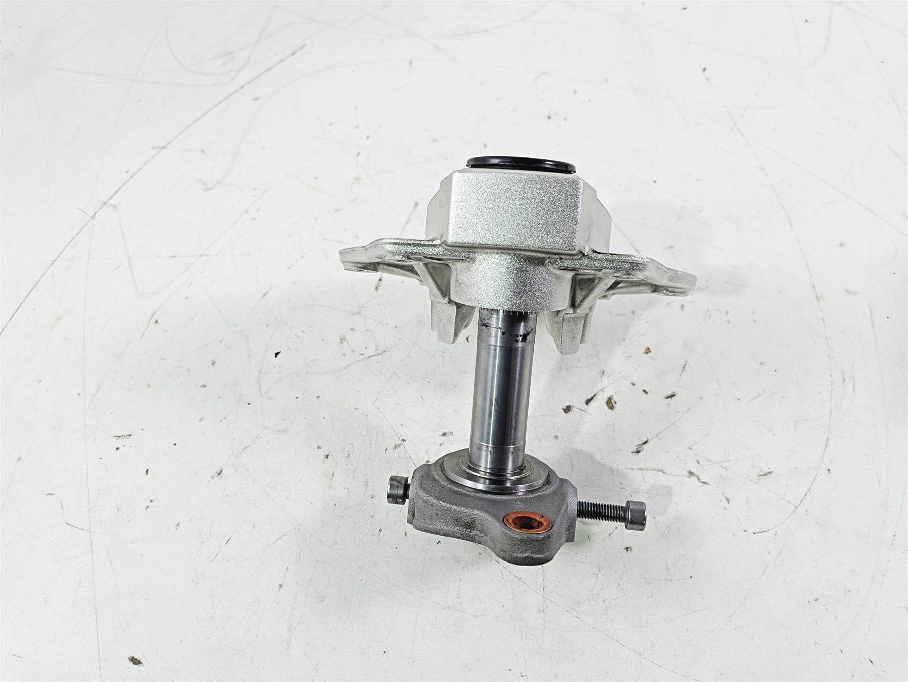 2015 BMW K1600 GT K48 Upper Arm Bridge & Steering Piece 32717721663 {{ shop.shopifyCountryName }} - Mototech271