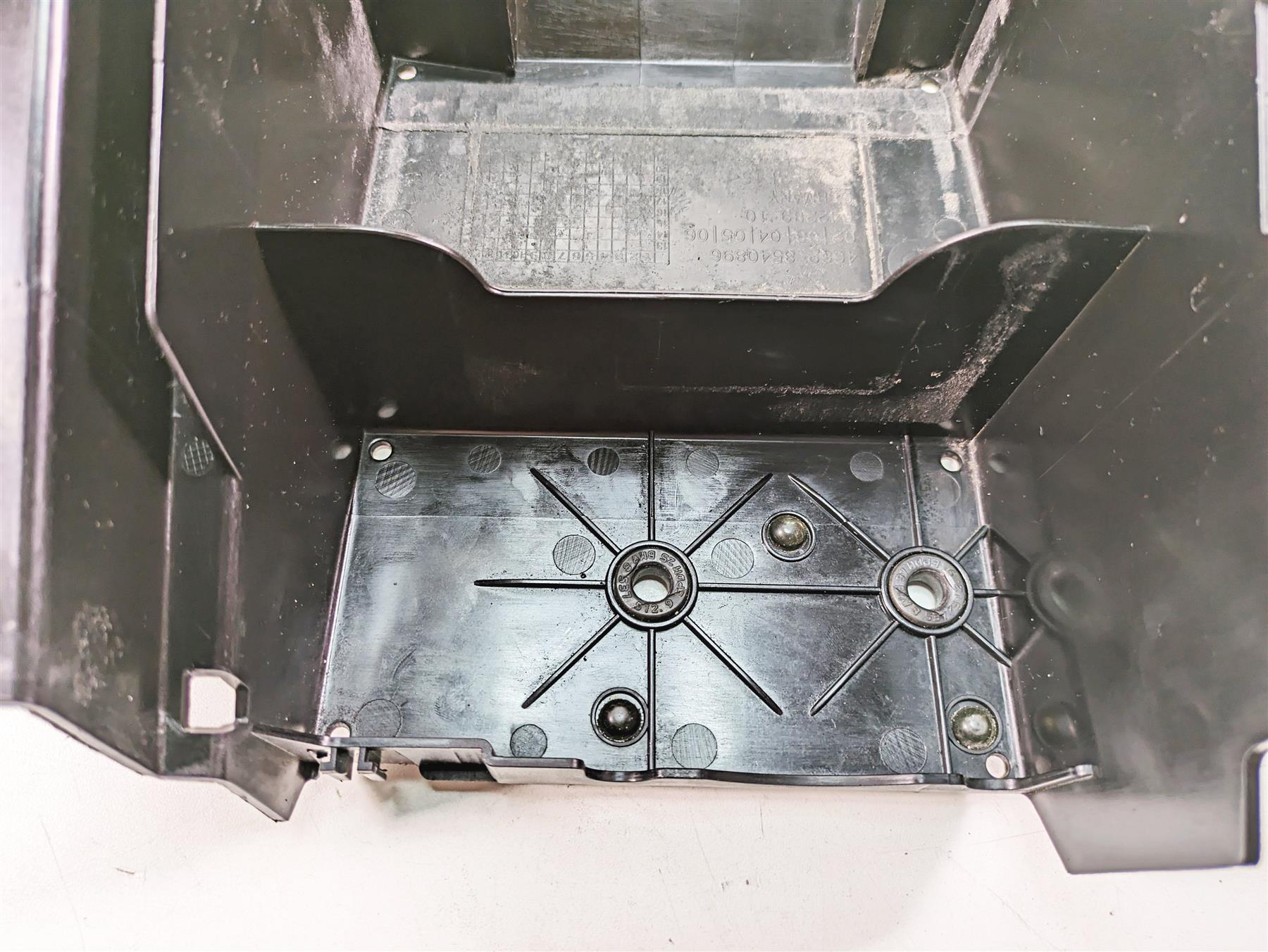2015 BMW S1000RR K46 Battery Tray Box Rear Carrier 46627715968 {{ shop.shopifyCountryName }} - Mototech271