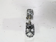 Load image into Gallery viewer, 2015 Harley FXDL Dyna Low Rider FLO Grip Stunt Footpeg Rest Set FP-800V2 | Mototech271
