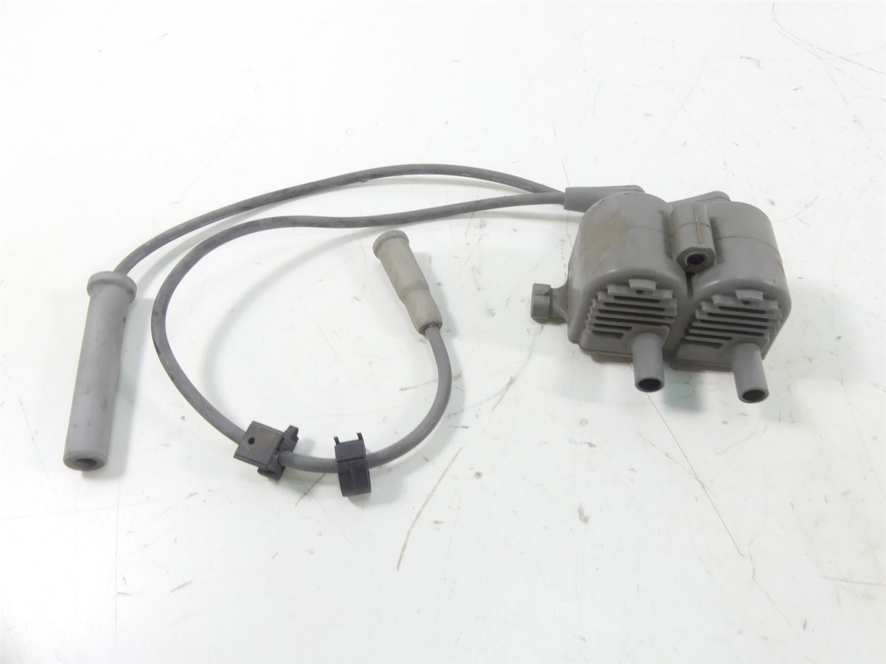 2002 Harley XL1200 Sportster Ignition Coil -Tested -Video 31646-98 {{ shop.shopifyCountryName }} - Mototech271