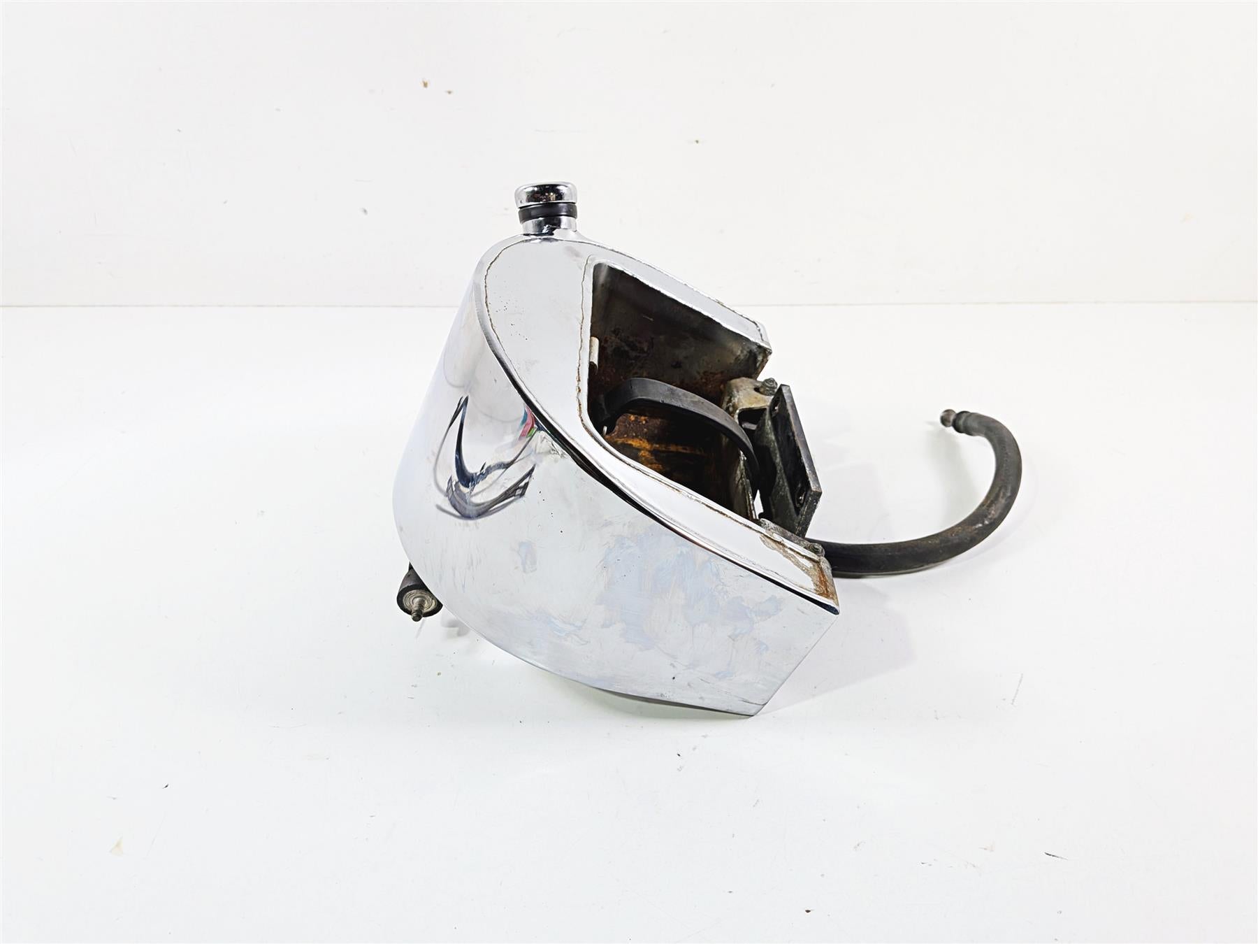 1996 Harley FLSTC Softail Heritage Oil Tank Reservoir & All Lines 62498-91 {{ shop.shopifyCountryName }} - Mototech271
