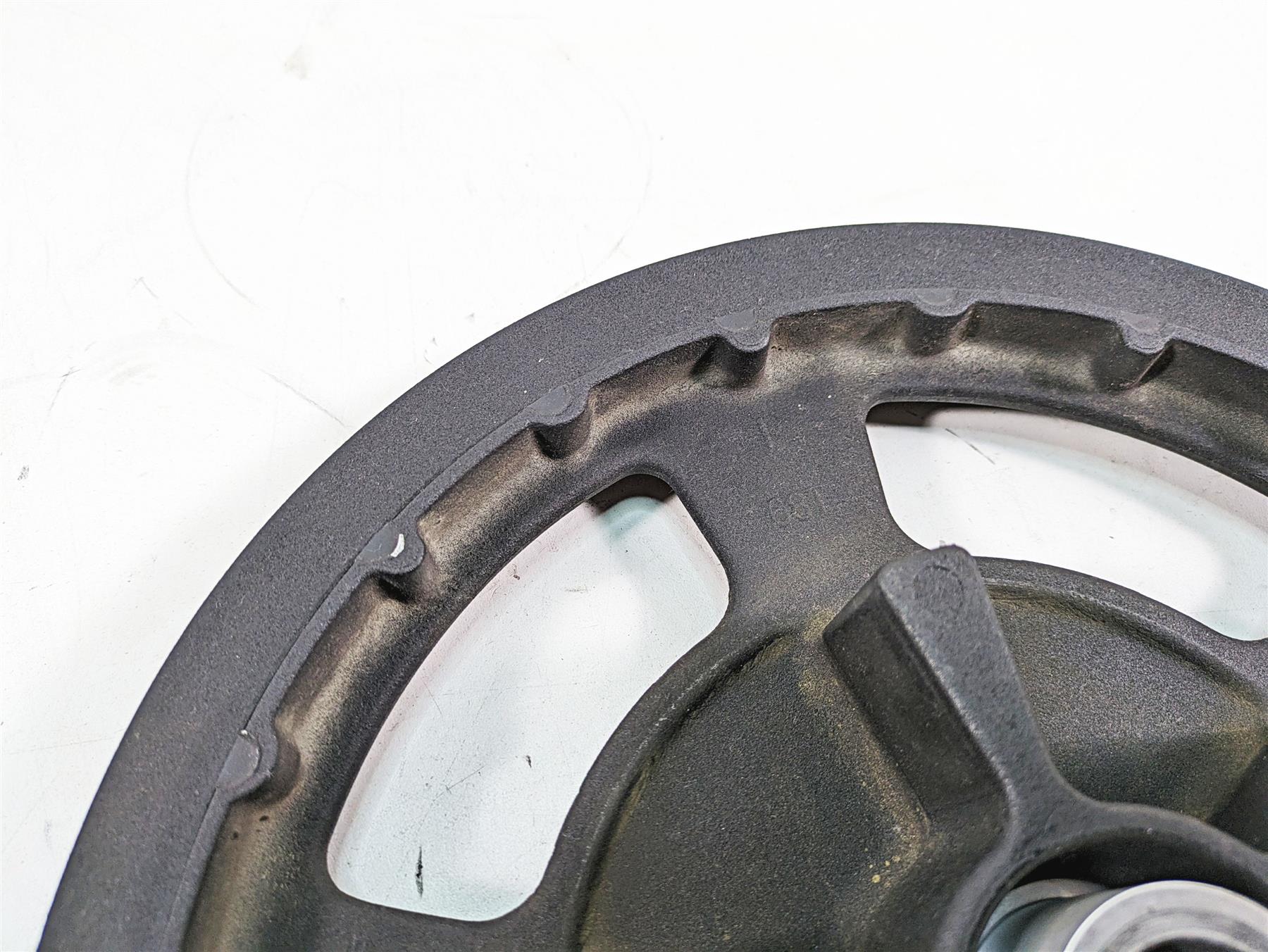 2011 Harley Touring FLTRU Road Glide Rear Drive Belt Pulley 68T 1" 37781-09 {{ shop.shopifyCountryName }} - Mototech271