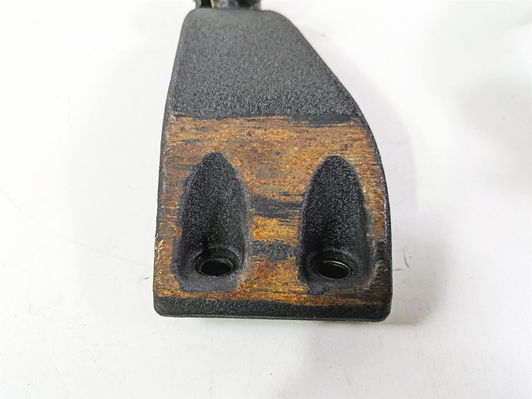 2017 Harley Dyna FXDB Street Bob Front Mid Control Foot Peg Mount Set 50667-07 {{ shop.shopifyCountryName }} - Mototech271