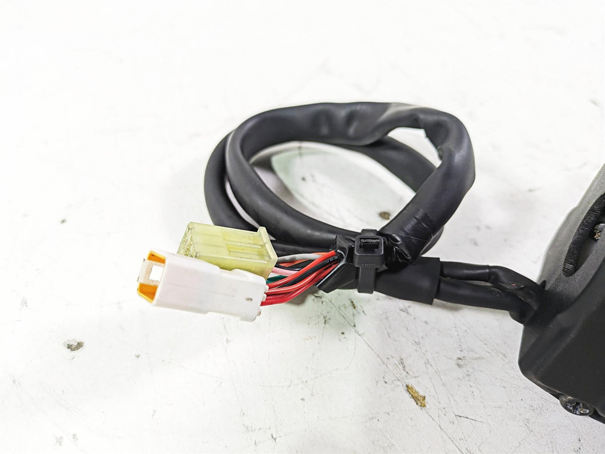 2020 Triumph Street Scrambler 900 Left Hand Control Switch T2042241 {{ shop.shopifyCountryName }} - Mototech271