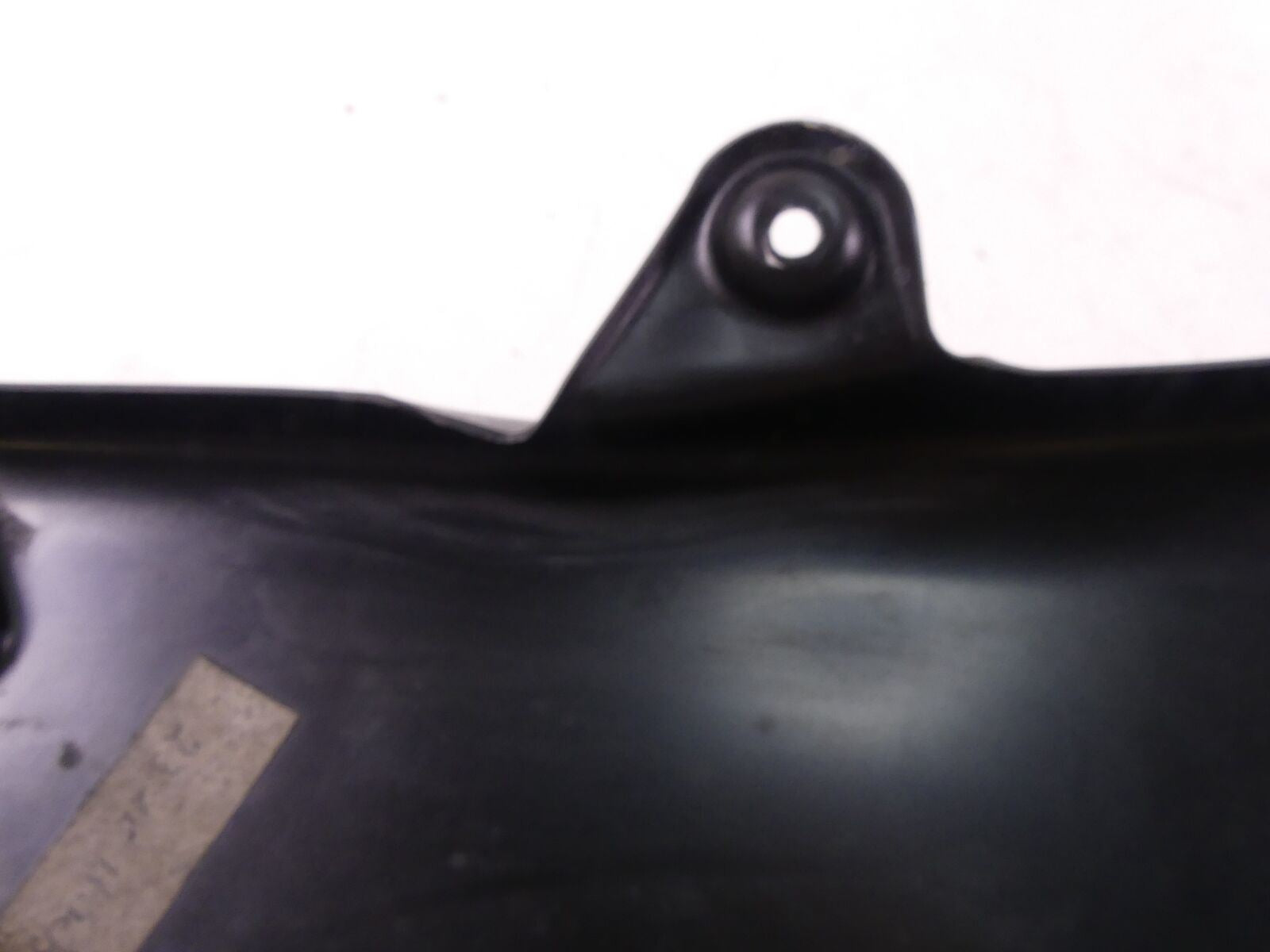 2008 BMW R1200GS K255 Adv Between Leg Side Cover Fairing Set 46637698234 {{ shop.shopifyCountryName }} - Mototech271