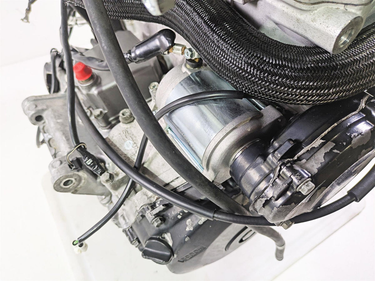 2006 Suzuki GSXR1000 K6 Engine Motor Transmission - For Parts - READ 11302-41811 {{ shop.shopifyCountryName }} - Mototech271