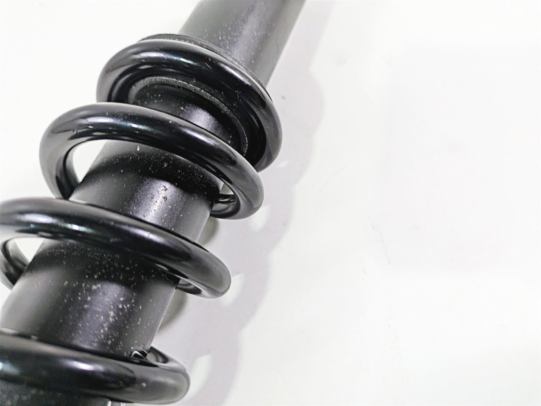 2010 BMW R1200RT K26 Showa Low Front Shock Damper 31427729300 {{ shop.shopifyCountryName }} - Mototech271