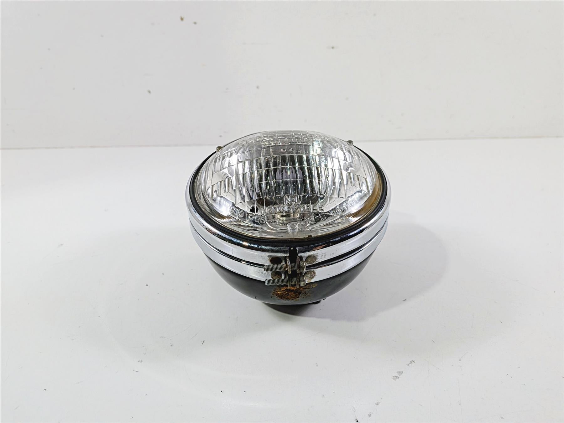 1995 Harley XL883 Sportster Hugger Headlight Head Light Lamp Lens 68061-94B {{ shop.shopifyCountryName }} - Mototech271